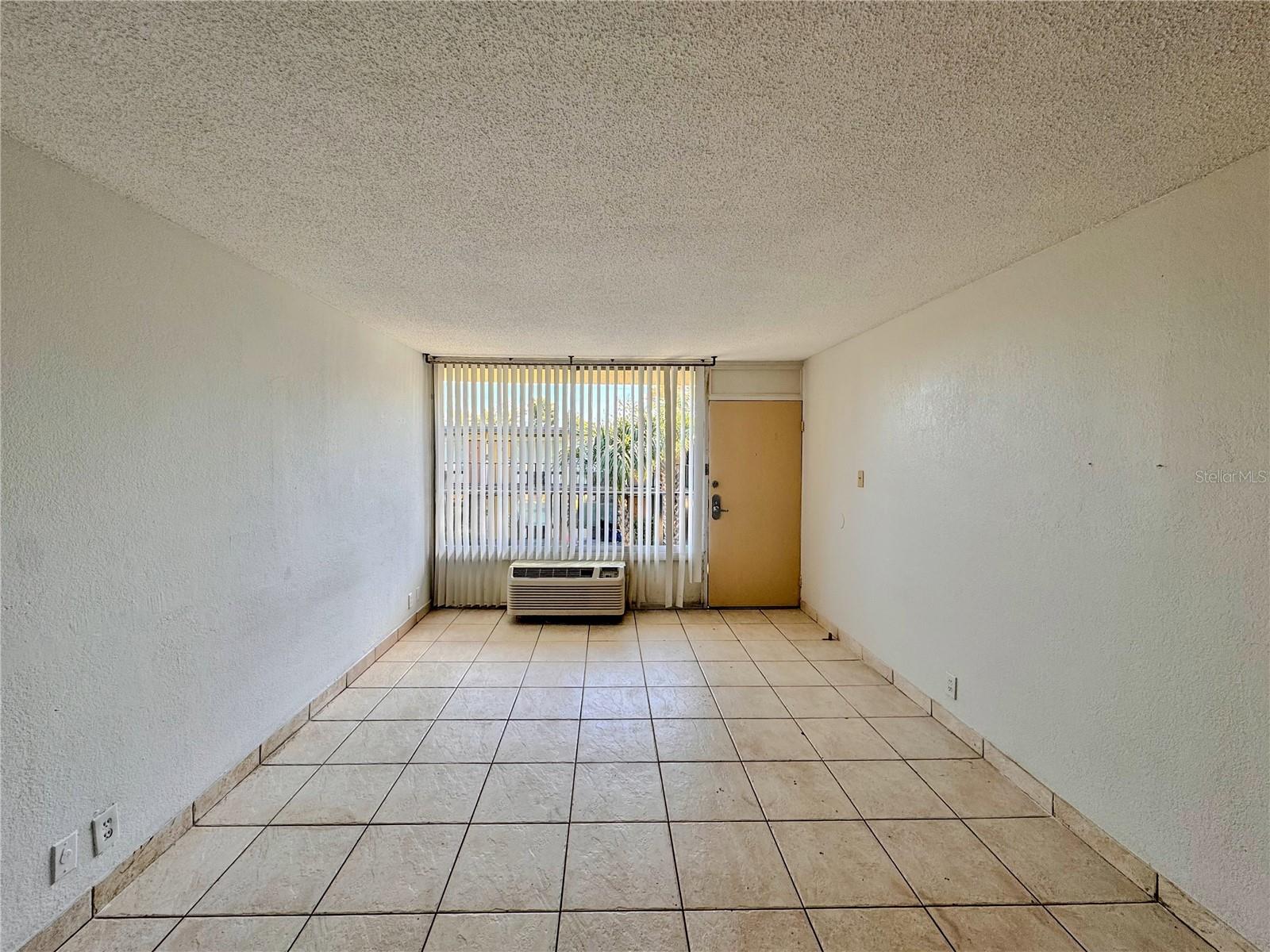 Image 4 of 20 For 7900 Orange Blossom Trail