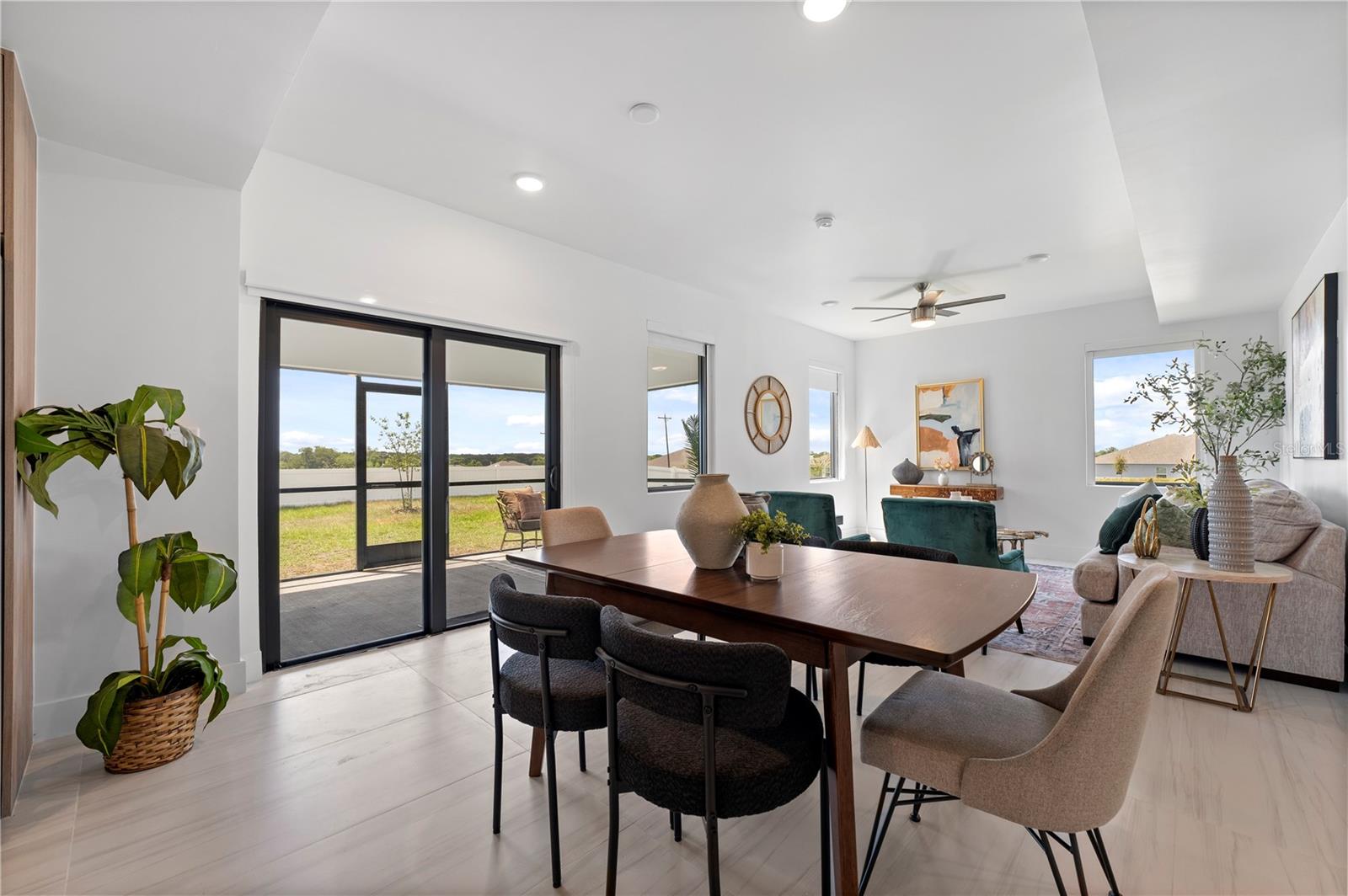 Image 20 of 24 For 6471 Chorus Drive