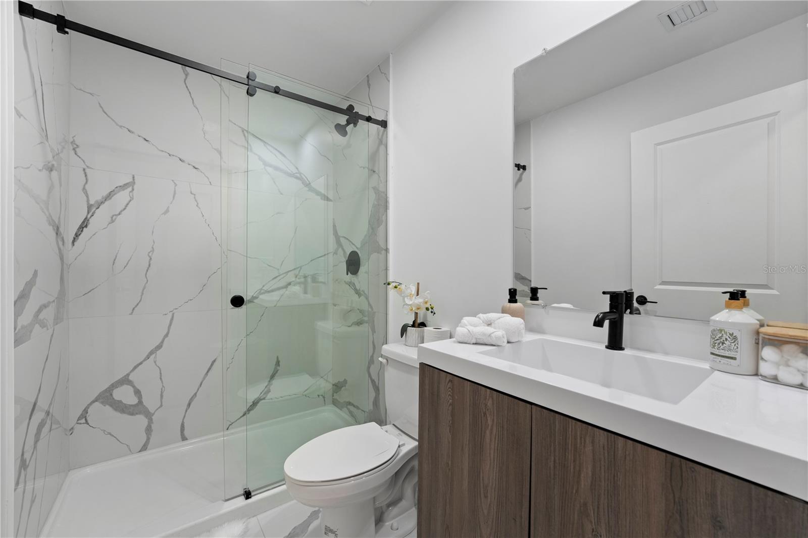 Image 21 of 24 For 6471 Chorus Drive