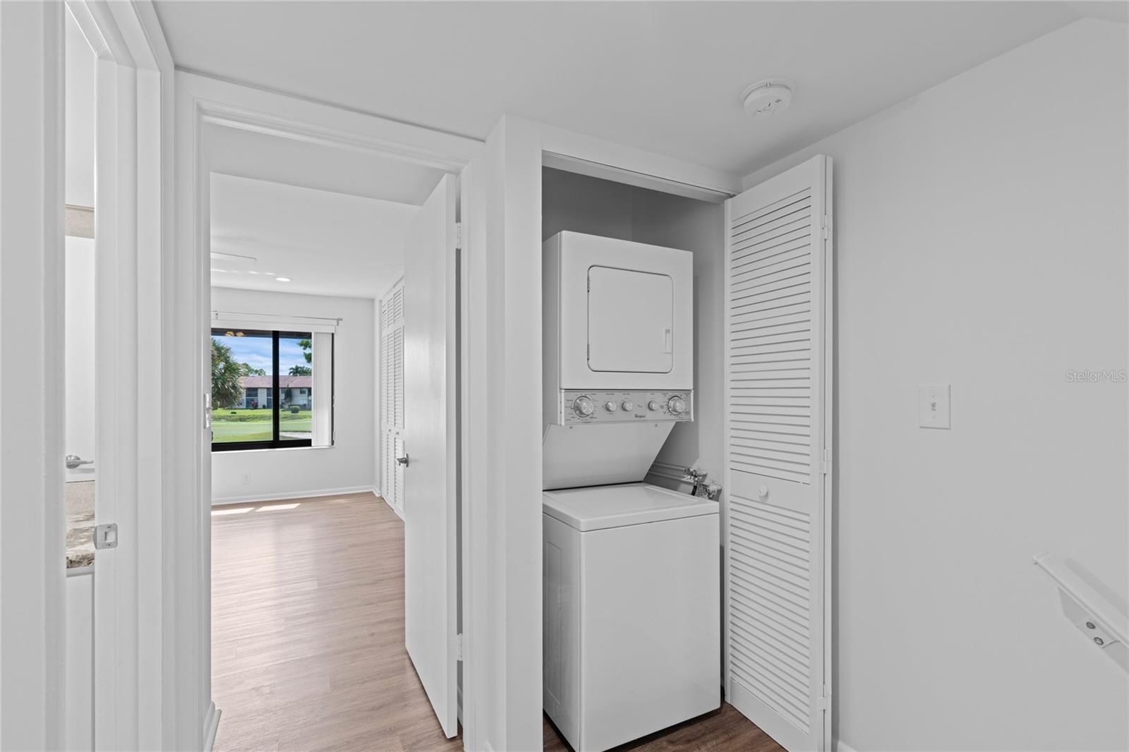 Image 23 of 23 For 4469 Luxemburg Court