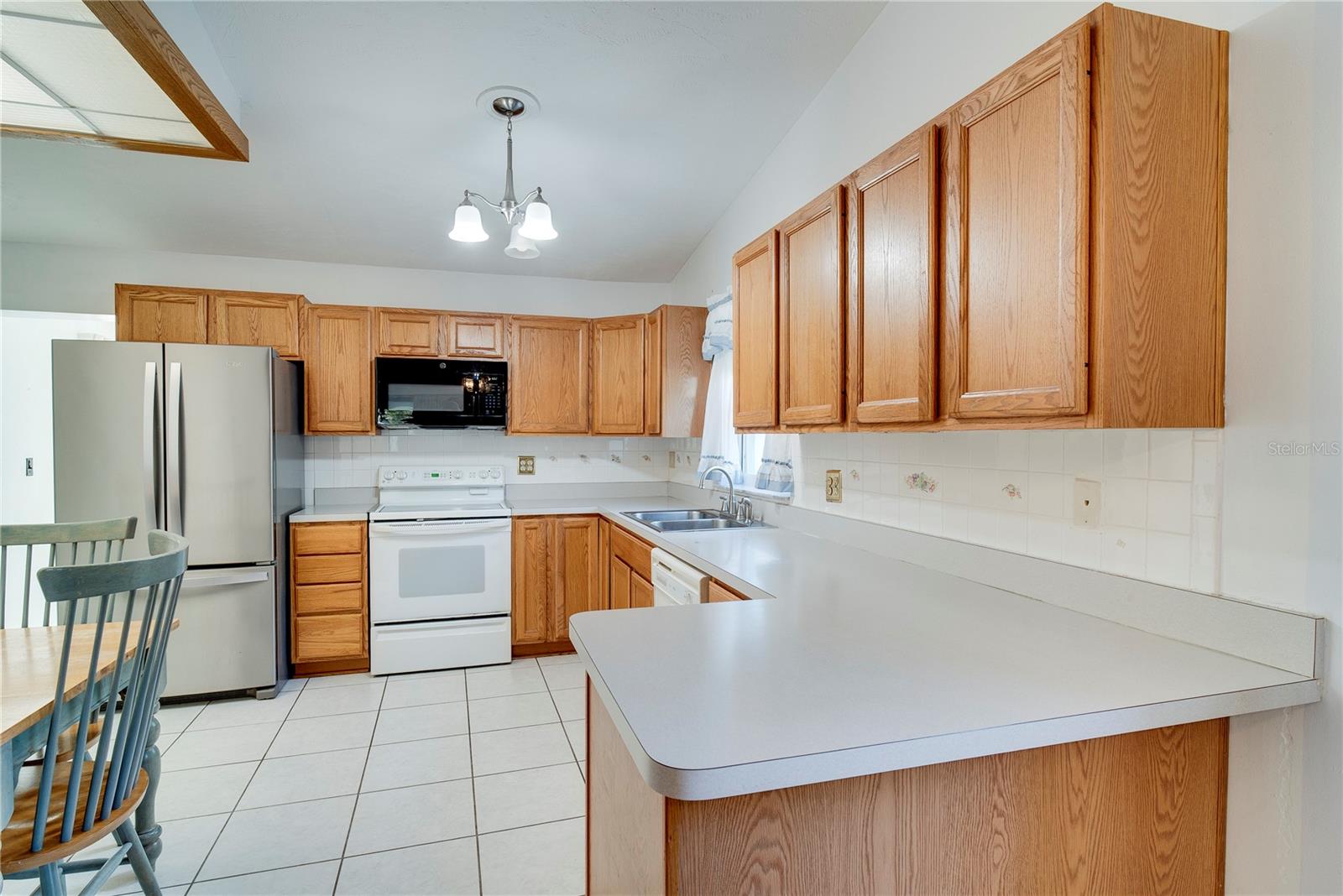 Image 5 of 24 For 8117 Plantation Drive