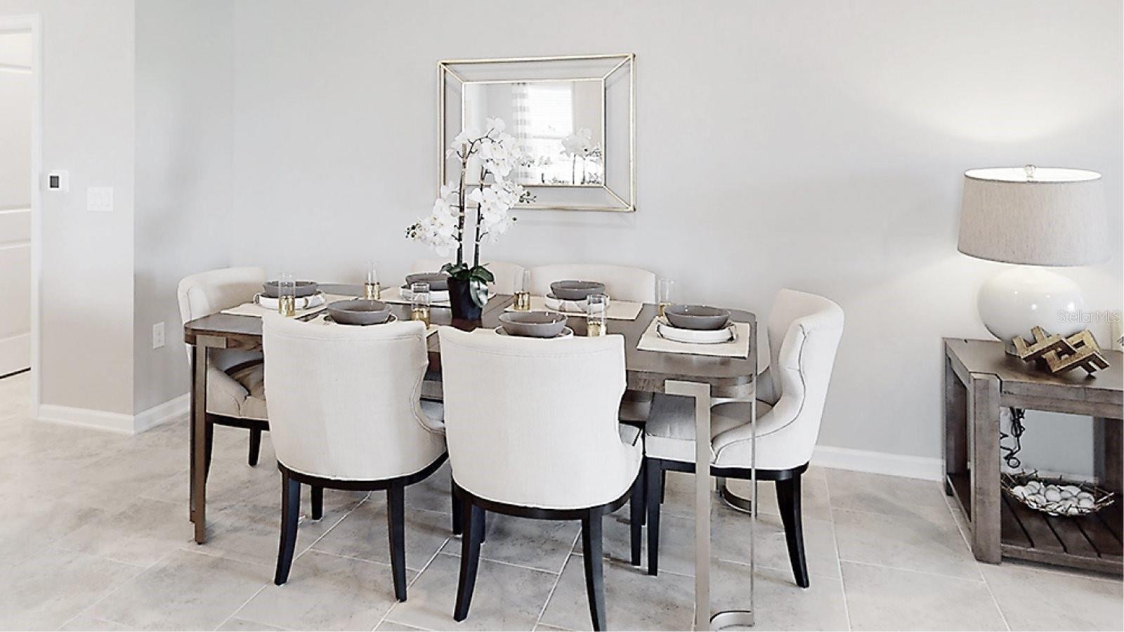 Image 3 of 20 For 2004 Myrtle Pine Street