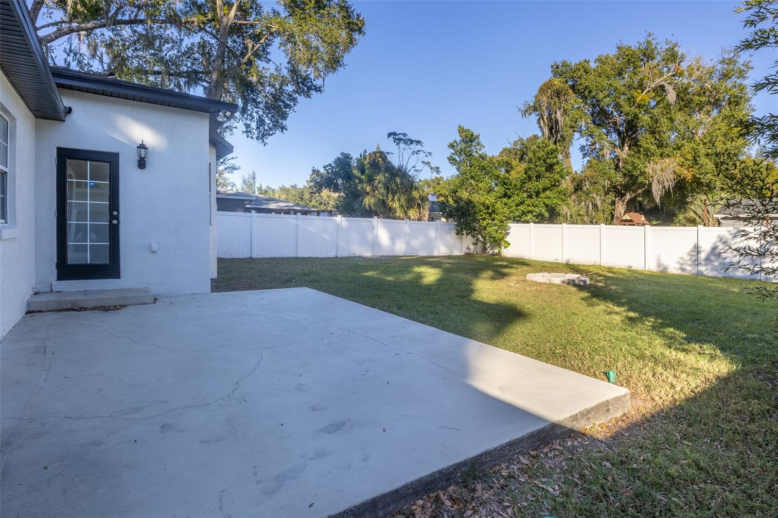 Image 46 of 50 For 350 Phelps Avenue