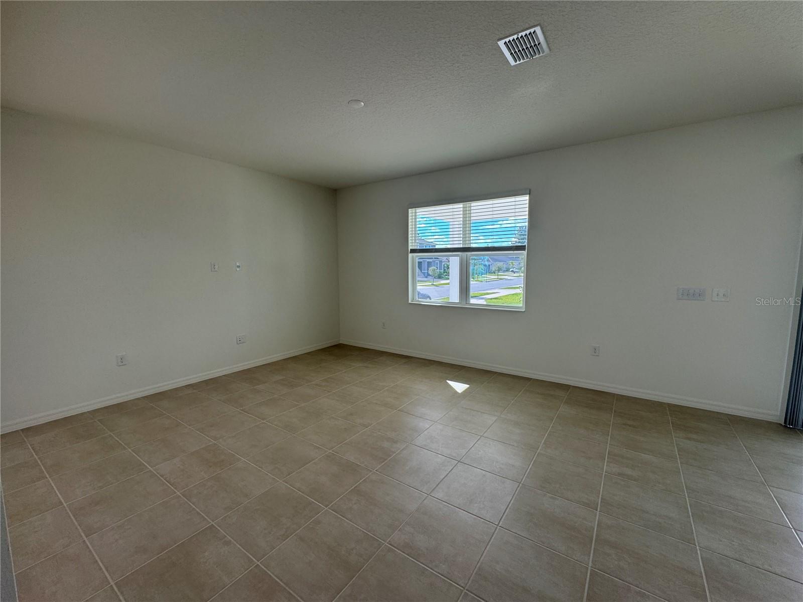 Image 7 of 23 For 3820 Elk Bluff Road