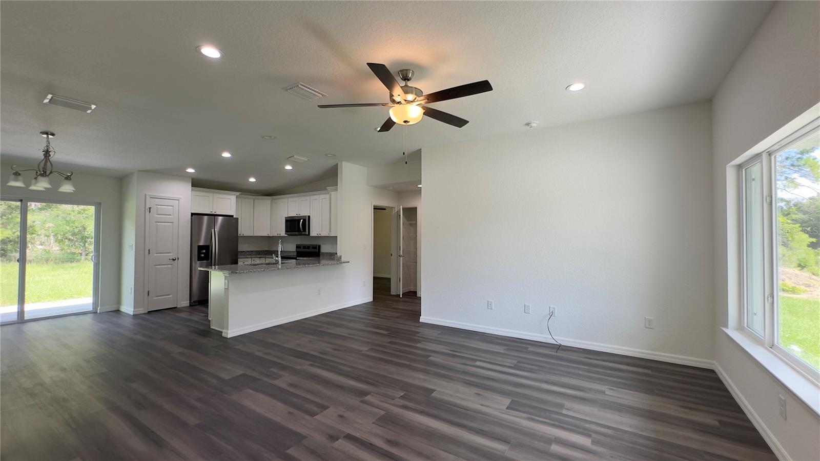 Image 2 of 9 For 122 Malauka Loop