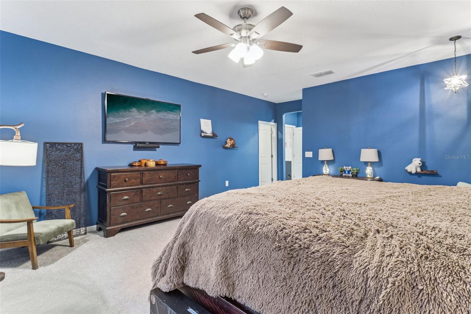 Image 20 of 39 For 594 Via Bella Court