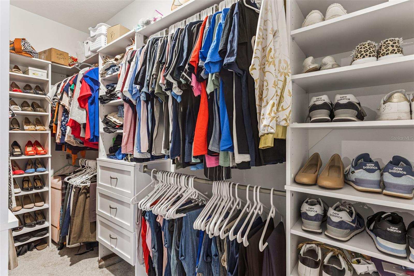 Image 25 of 39 For 594 Via Bella Court