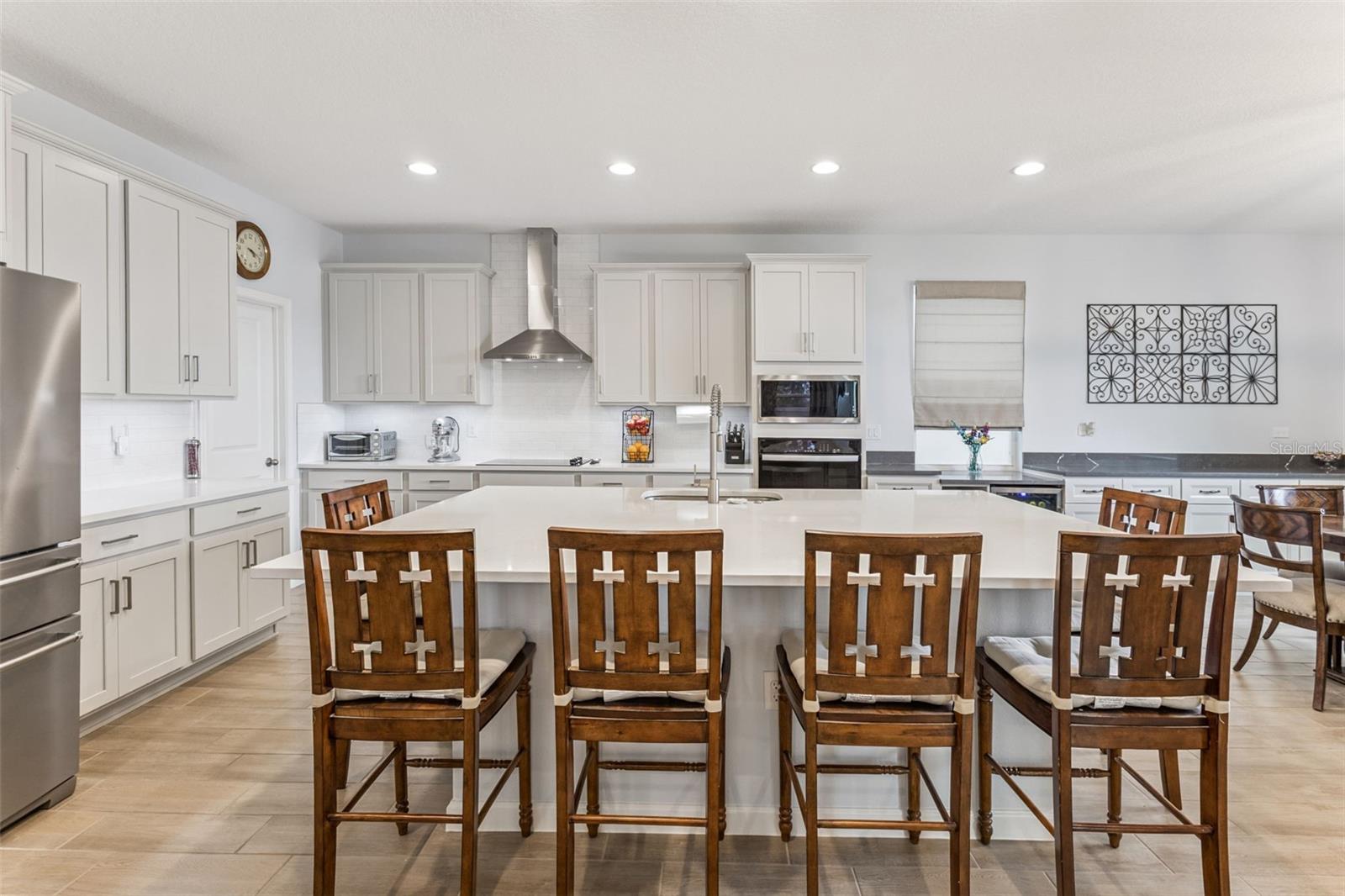 Image 3 of 39 For 594 Via Bella Court