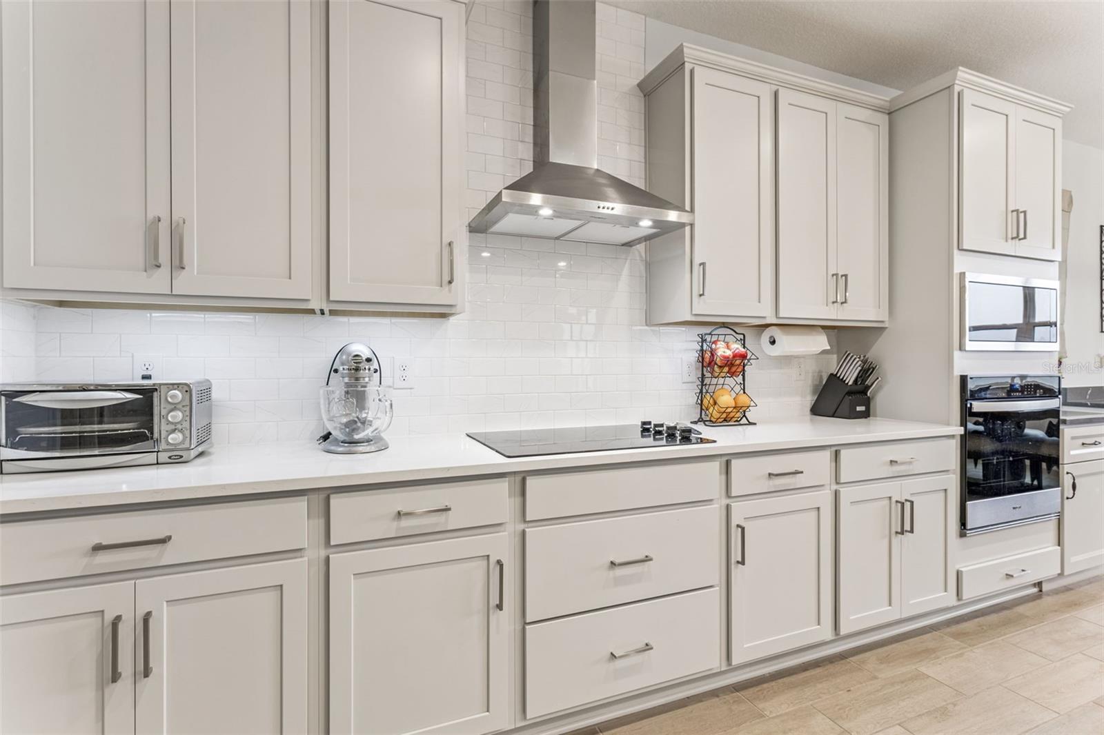 Image 9 of 39 For 594 Via Bella Court