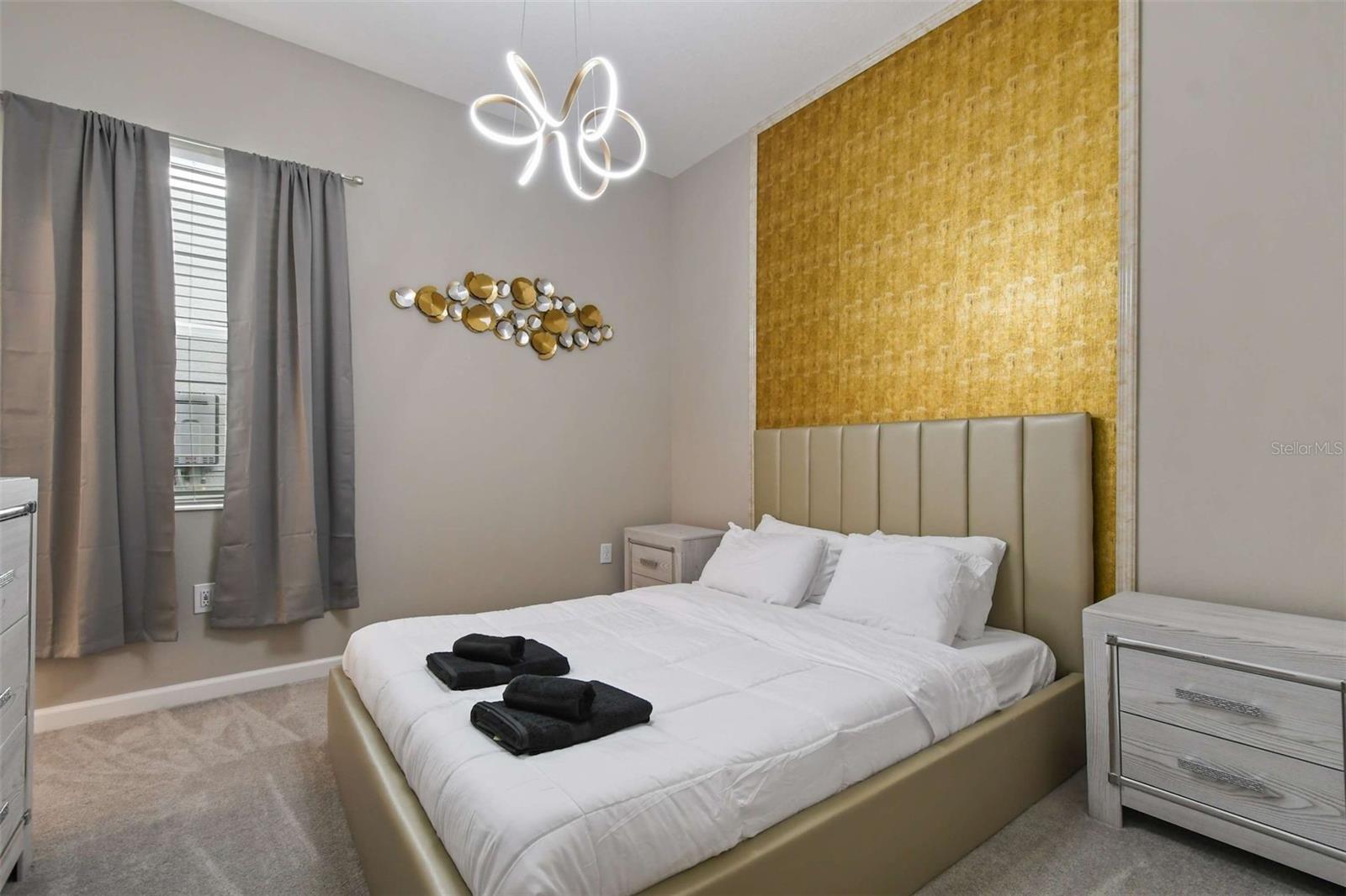 Image 23 of 44 For 294 Marcello Boulevard