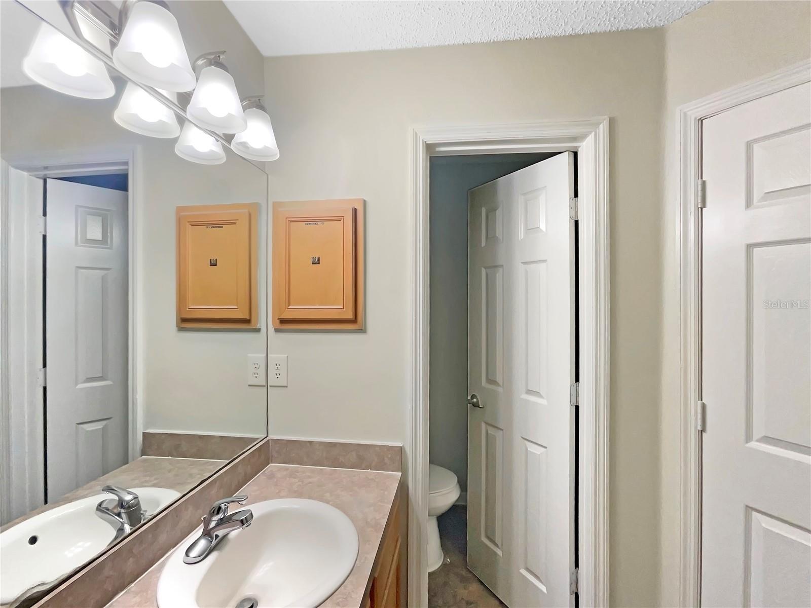 Image 12 of 27 For 13 Buffalo View Lane