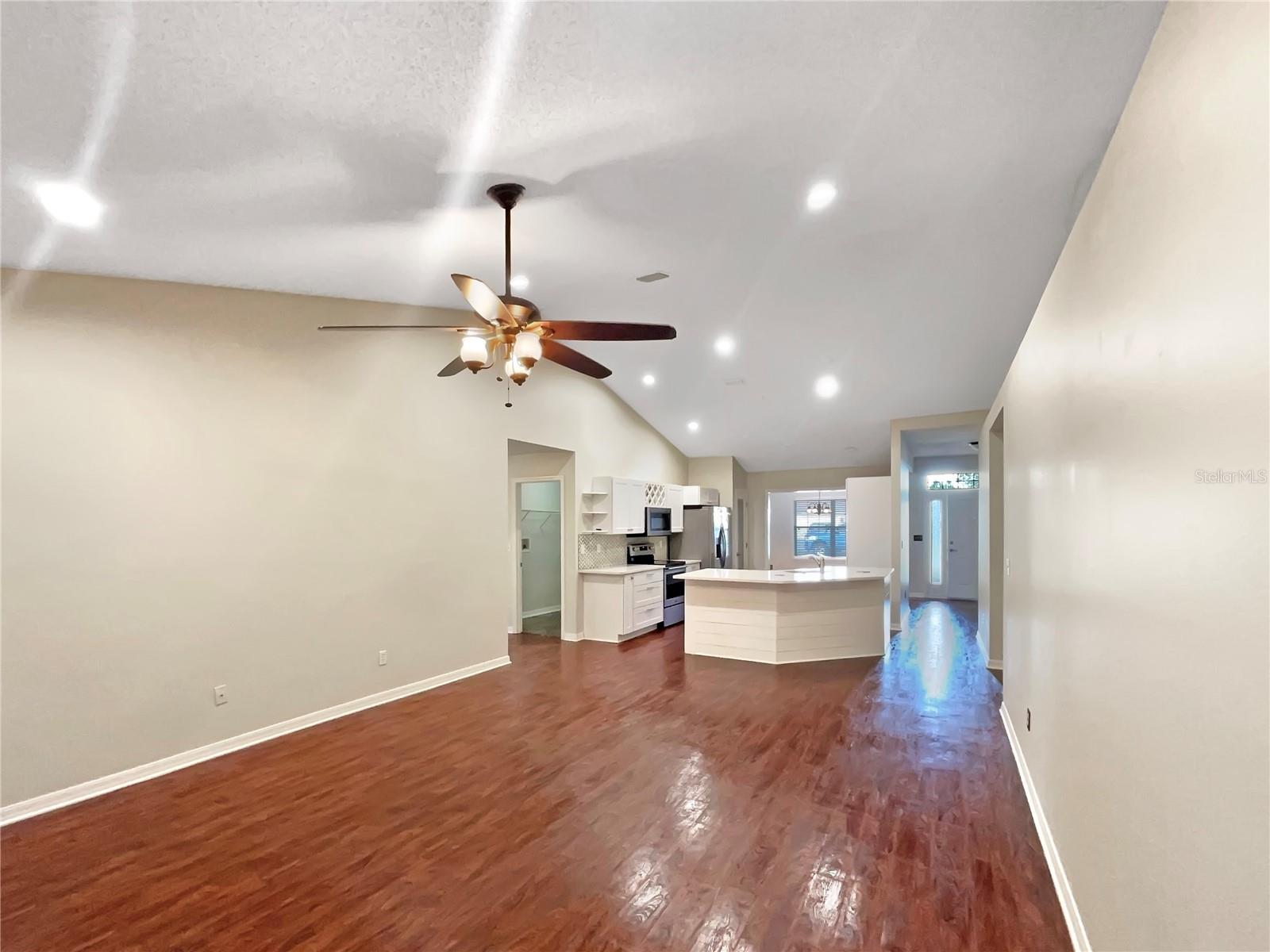 Image 3 of 27 For 13 Buffalo View Lane