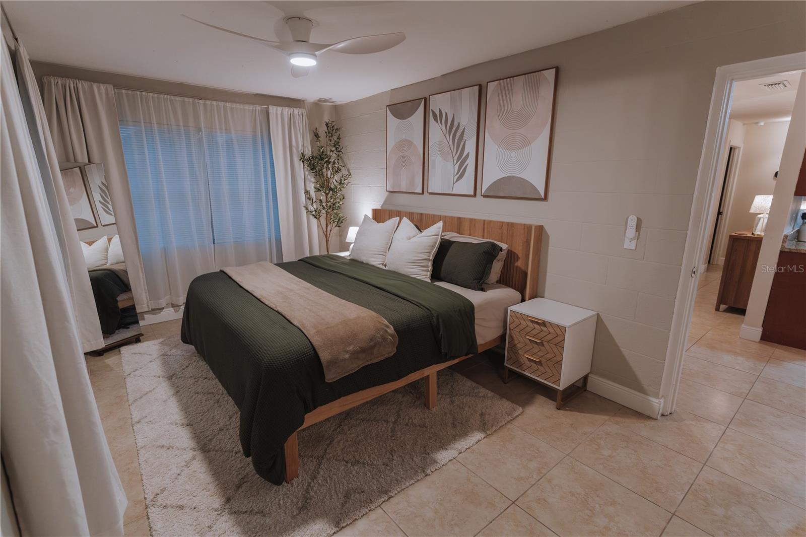 Image 15 of 49 For 231 Abbott Avenue