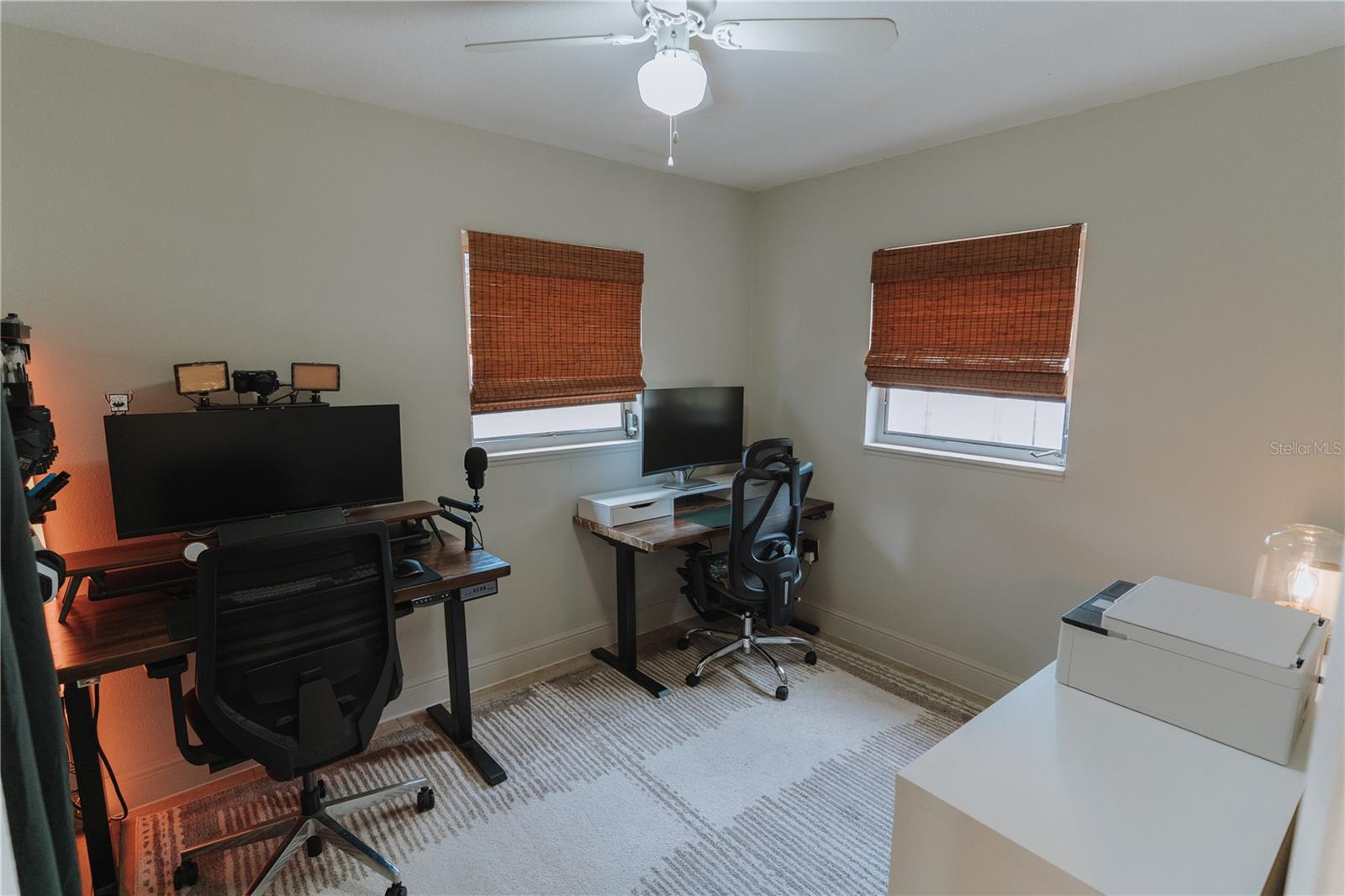 Image 25 of 49 For 231 Abbott Avenue