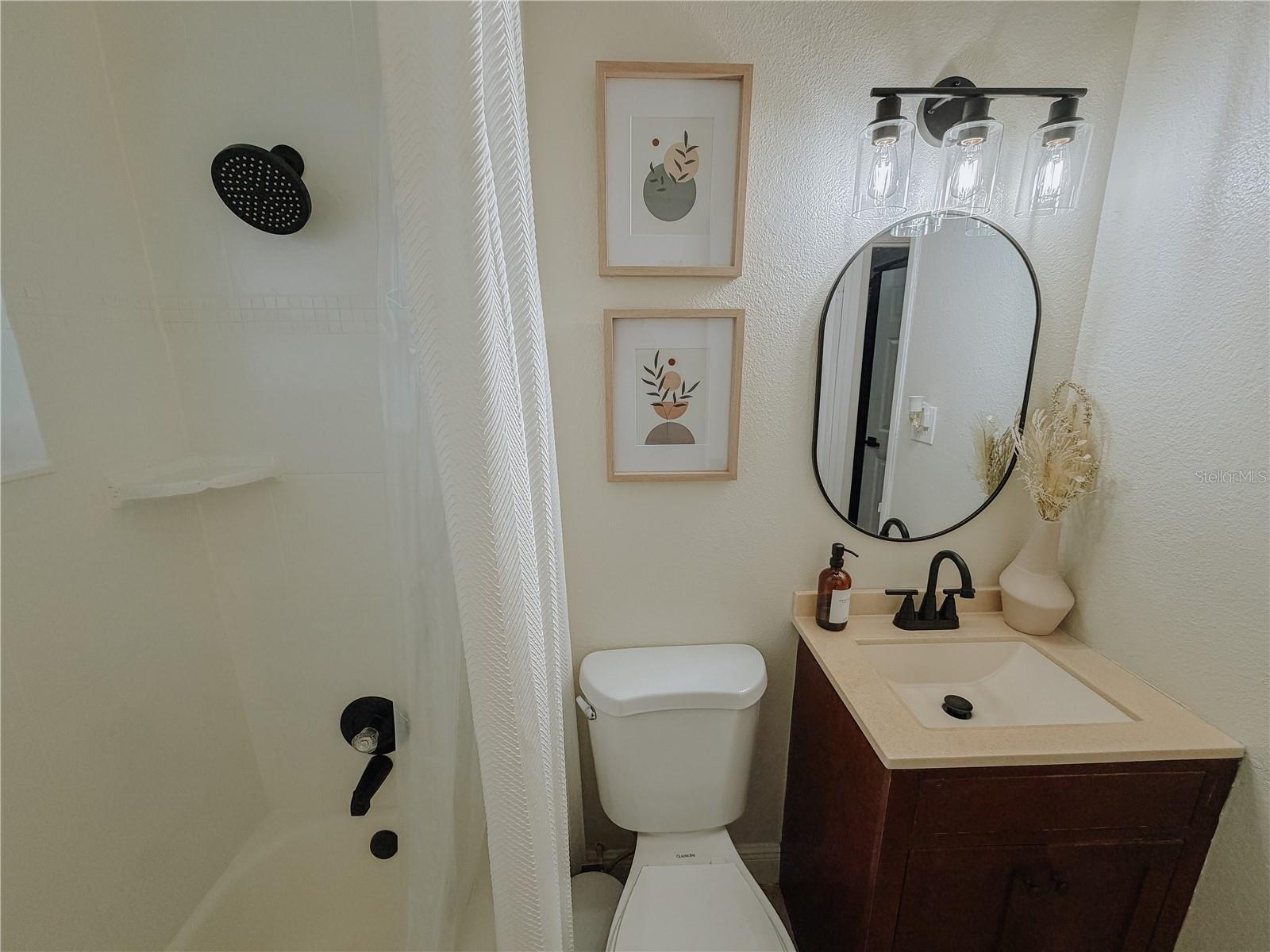 Image 30 of 49 For 231 Abbott Avenue