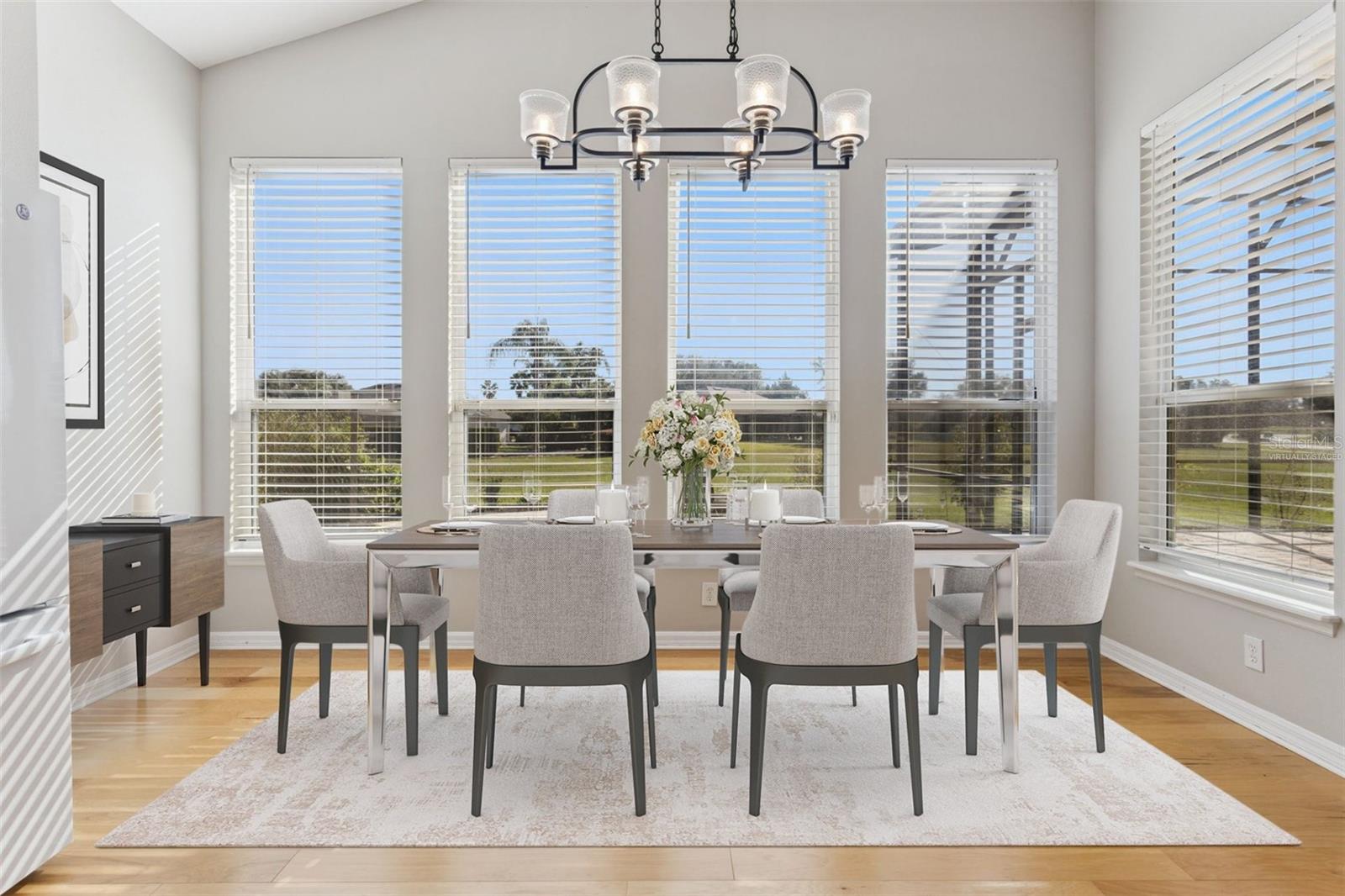 Image 11 of 52 For 23518 Oak Prairie Circle