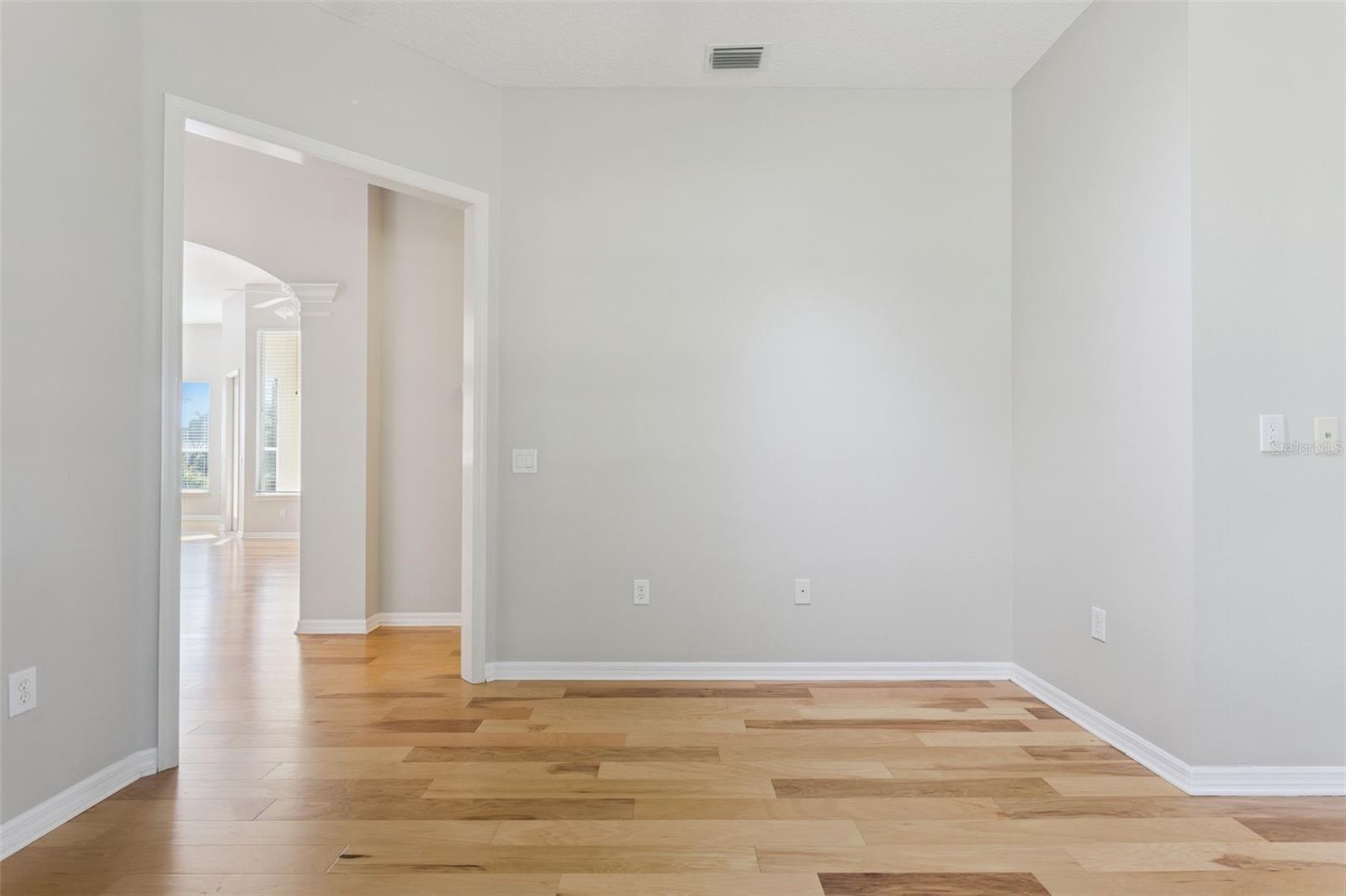 Image 38 of 52 For 23518 Oak Prairie Circle