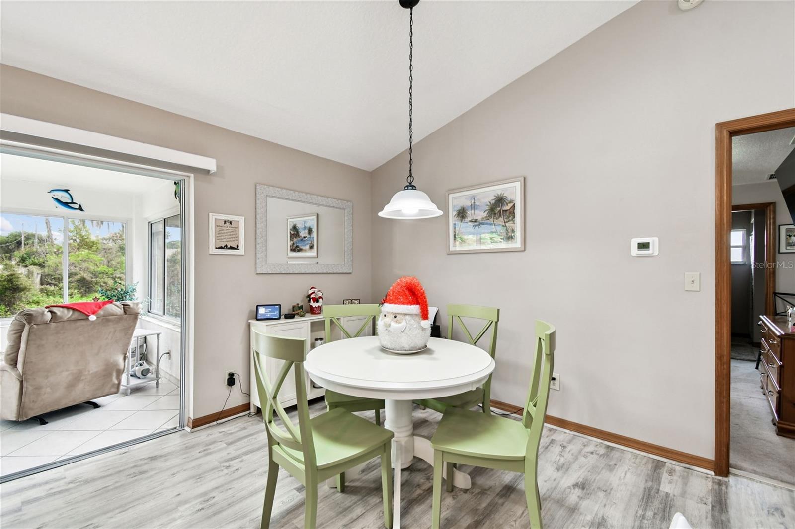 Image 13 of 56 For 250 Sunrise Boulevard