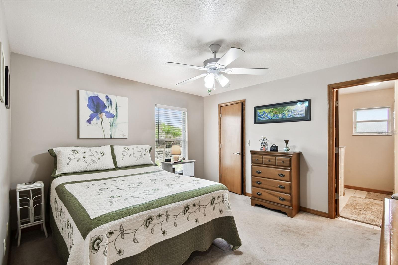 Image 20 of 56 For 250 Sunrise Boulevard