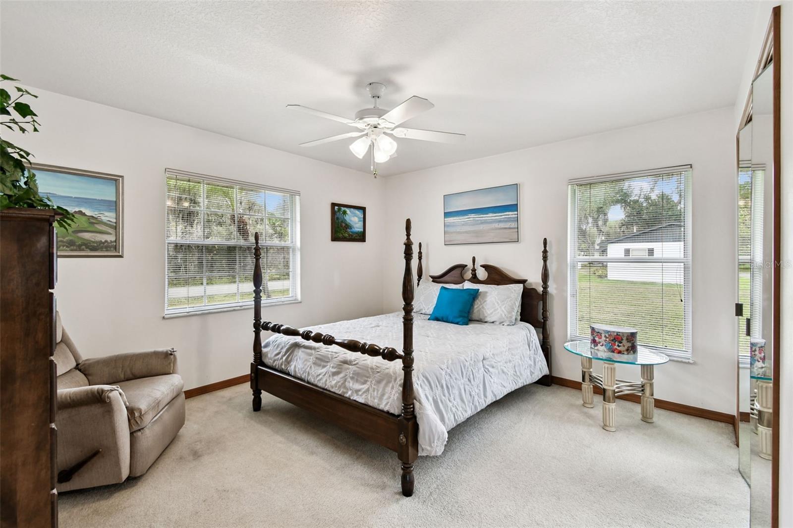 Image 35 of 56 For 250 Sunrise Boulevard