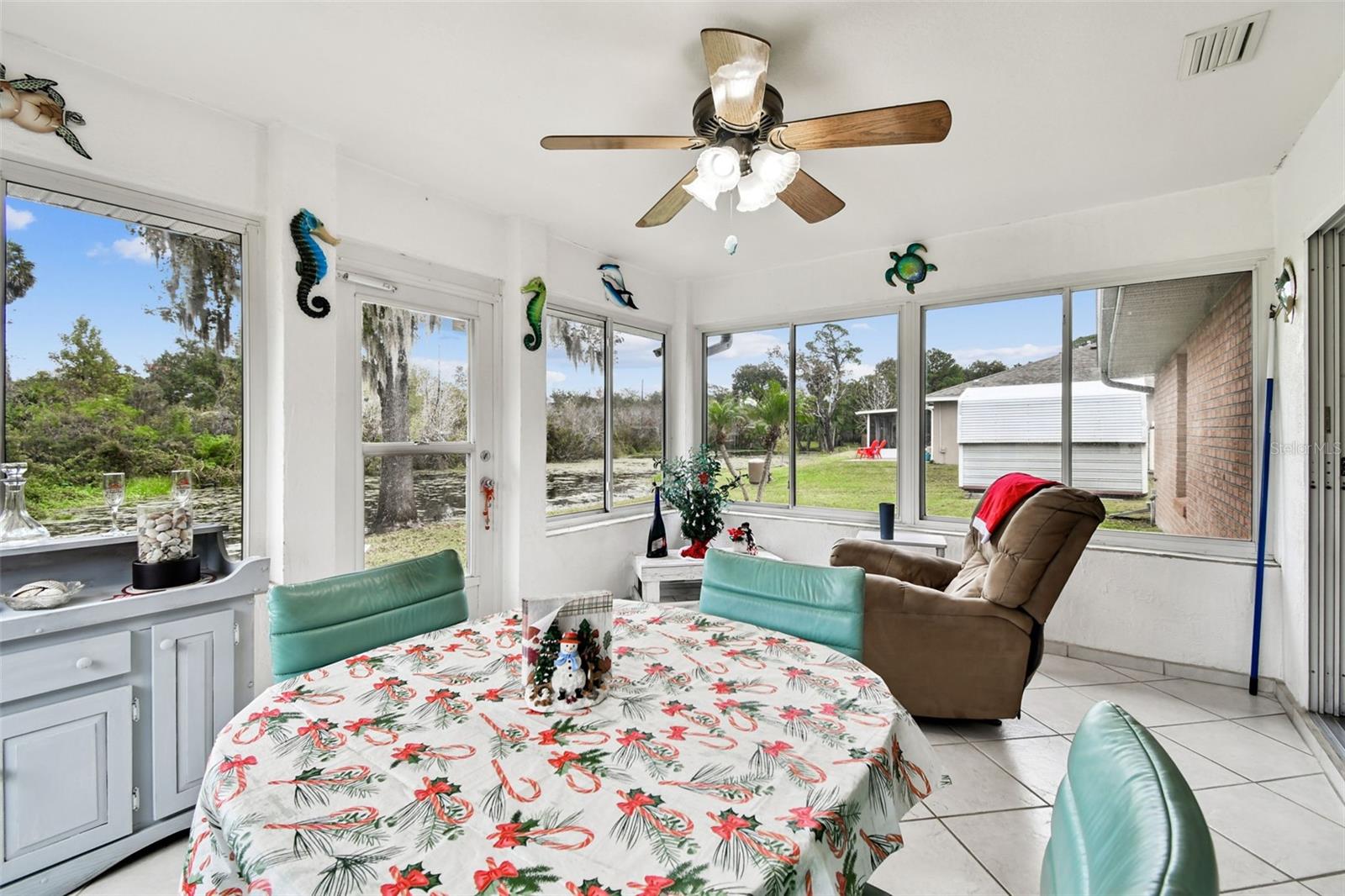 Image 40 of 56 For 250 Sunrise Boulevard