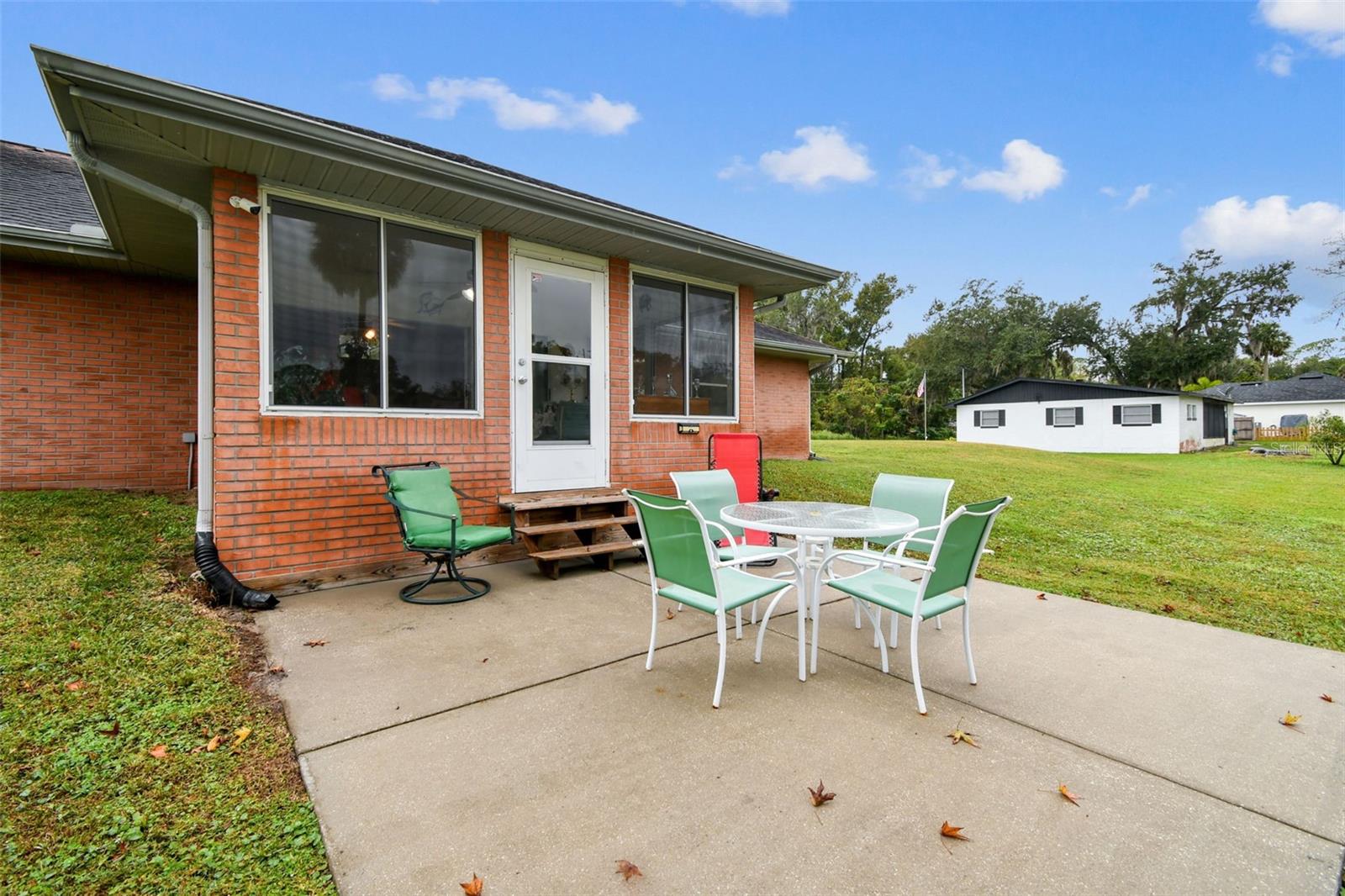 Image 42 of 56 For 250 Sunrise Boulevard