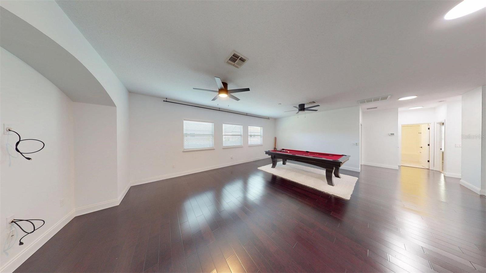 Image 32 of 57 For 14928 Honeycrisp Lane