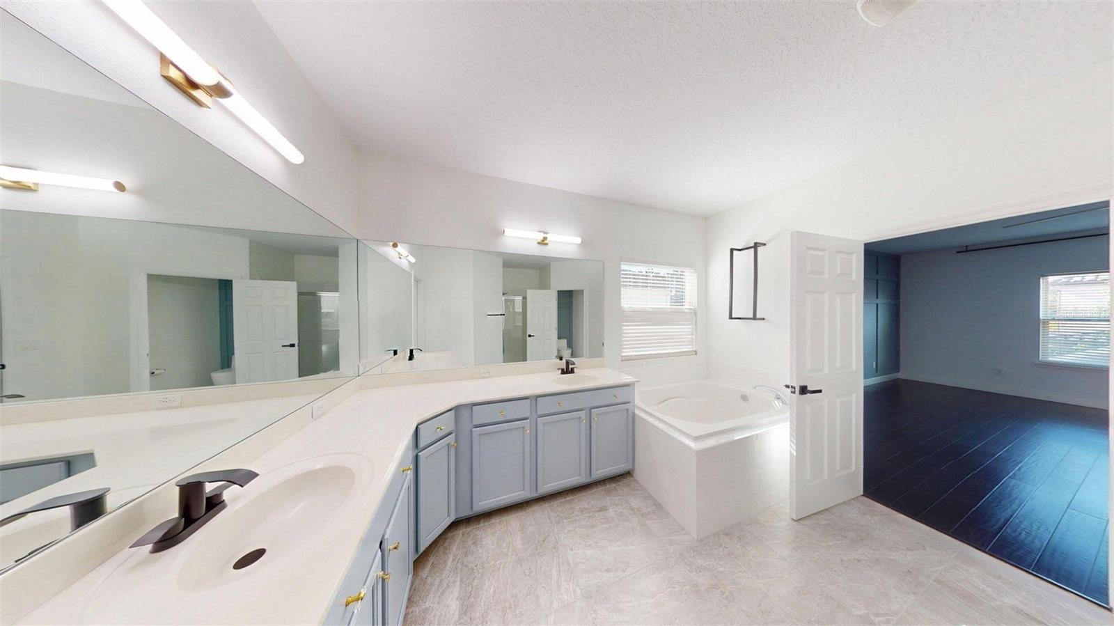 Image 36 of 57 For 14928 Honeycrisp Lane