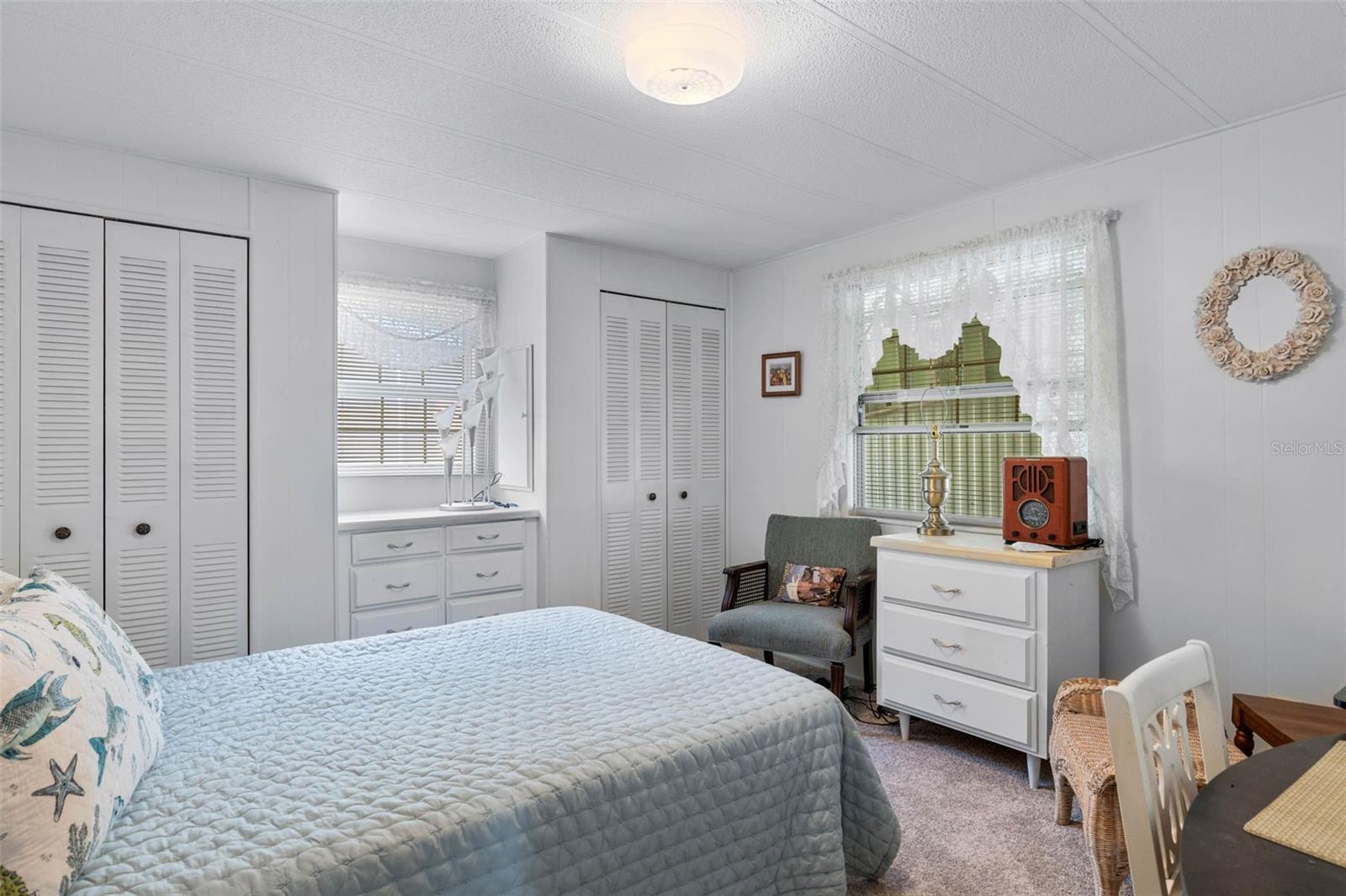 Image 31 of 53 For 8 Cocos Plumosa Drive A