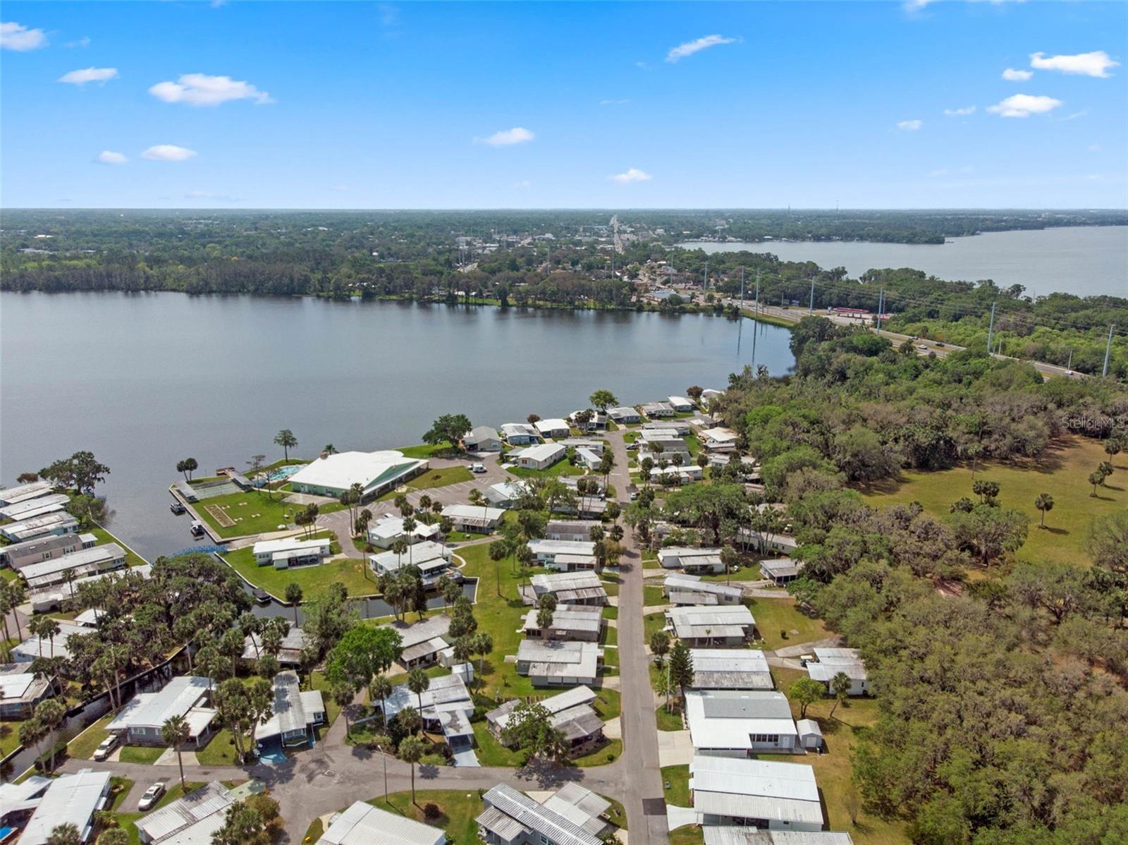 Image 44 of 53 For 8 Cocos Plumosa Drive A