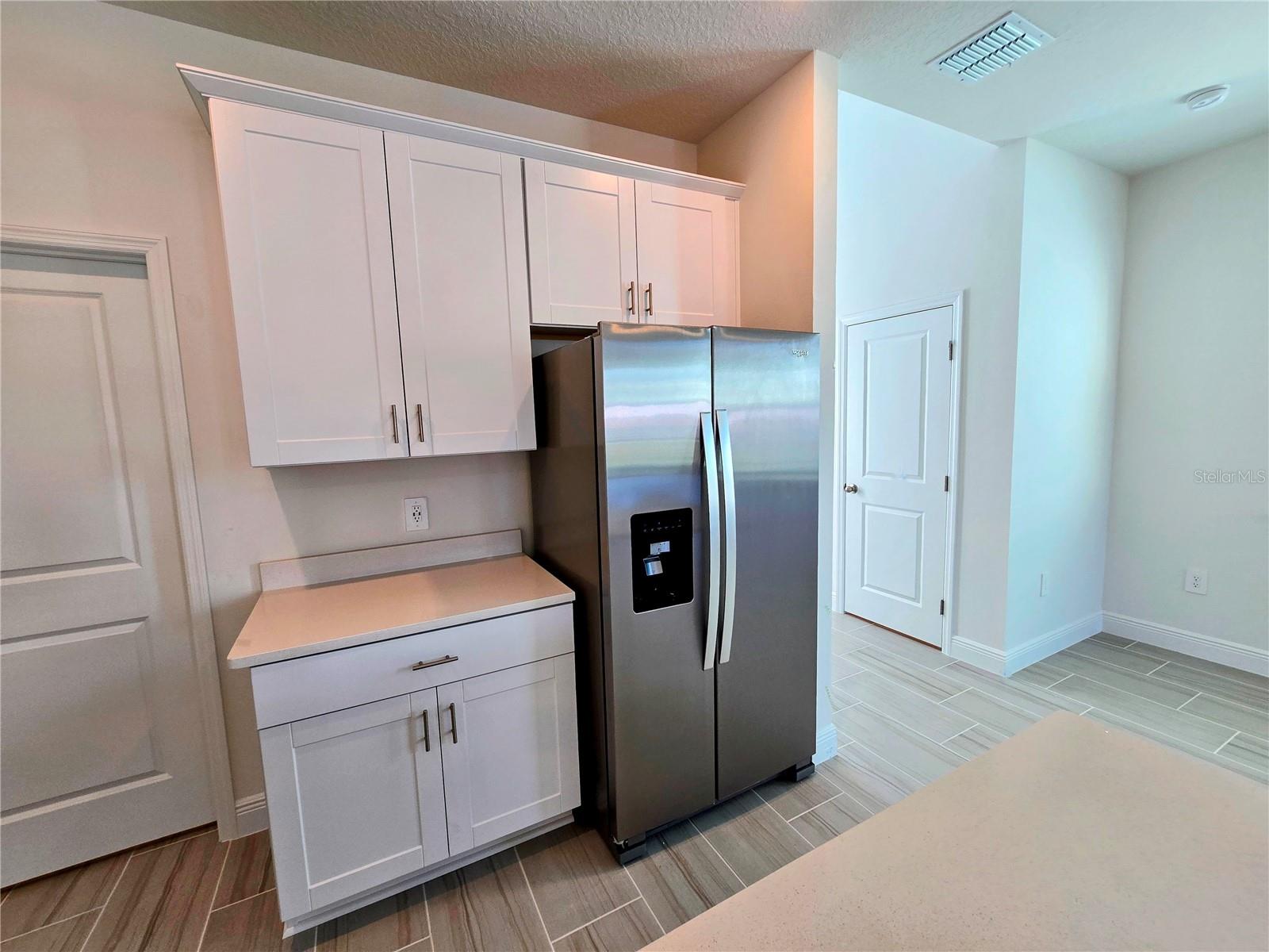 Image 14 of 37 For 2284 Hen Road