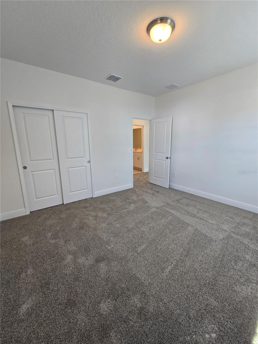 Image 24 of 37 For 2284 Hen Road