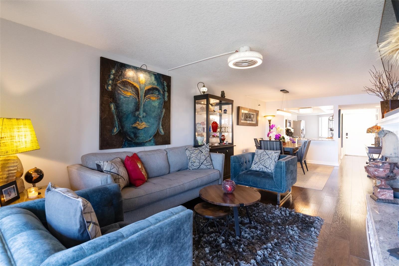 Image 13 of 50 For 4113 Fairview Vista Point 208