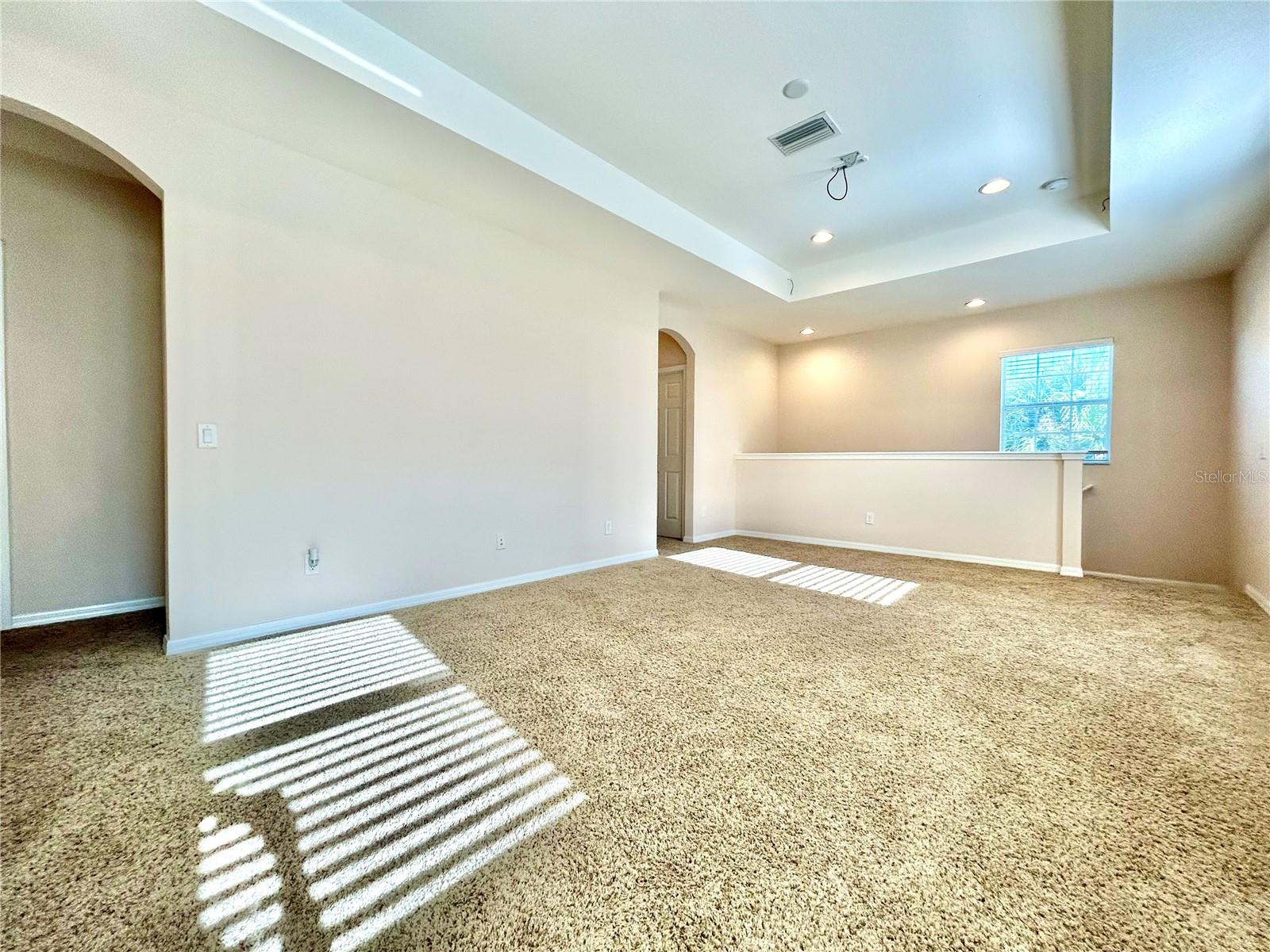 Image 17 of 50 For 11210 Roseate Drive