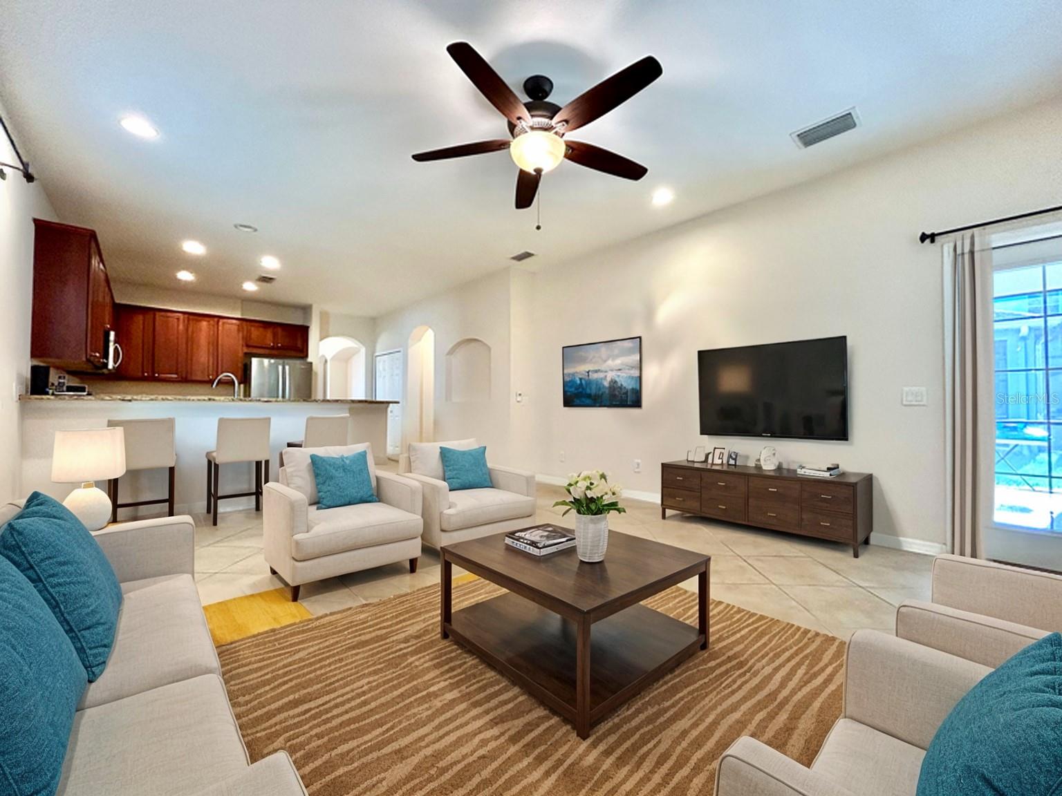 Image 4 of 50 For 11210 Roseate Drive