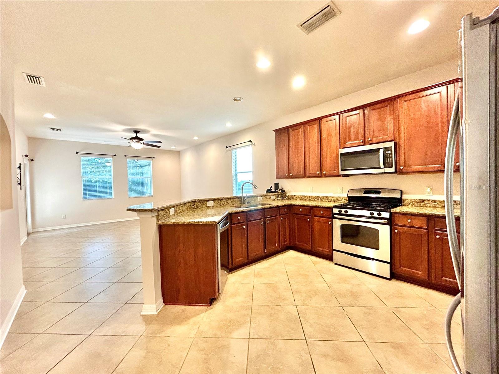 Image 8 of 50 For 11210 Roseate Drive