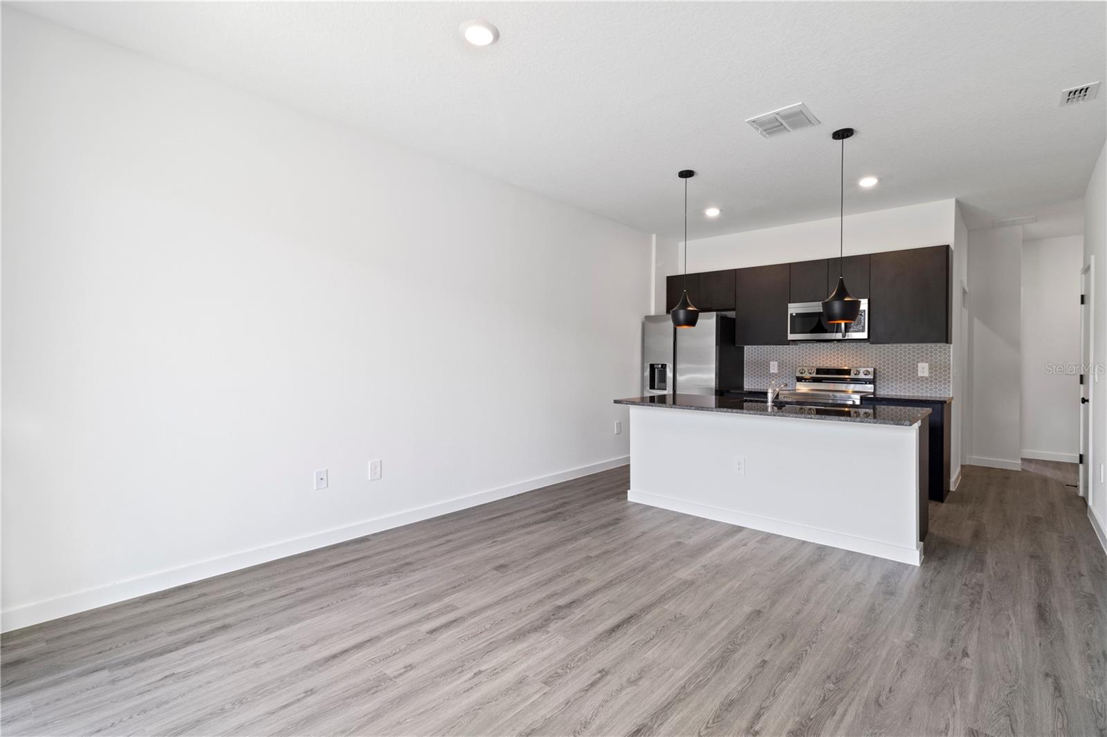 Image 2 of 21 For 3250 Energy Drive