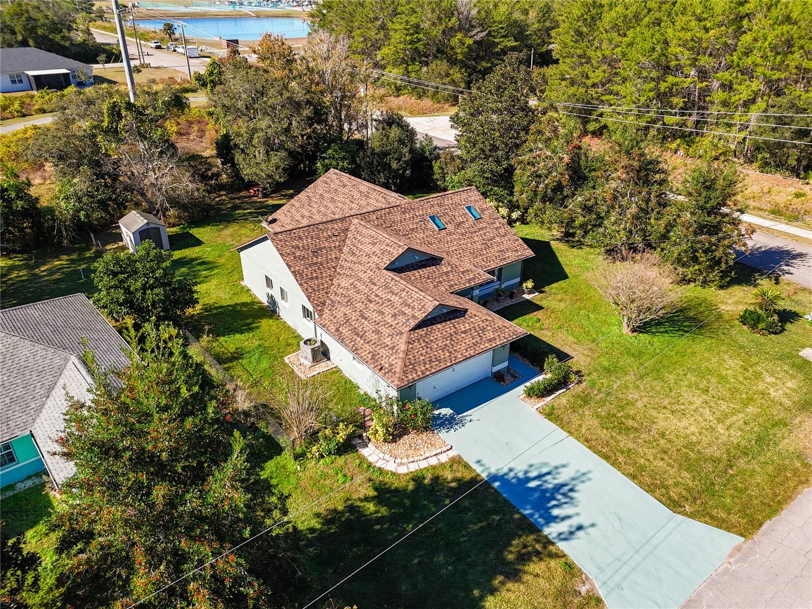 Image 21 of 39 For 2 Ferndale Lane