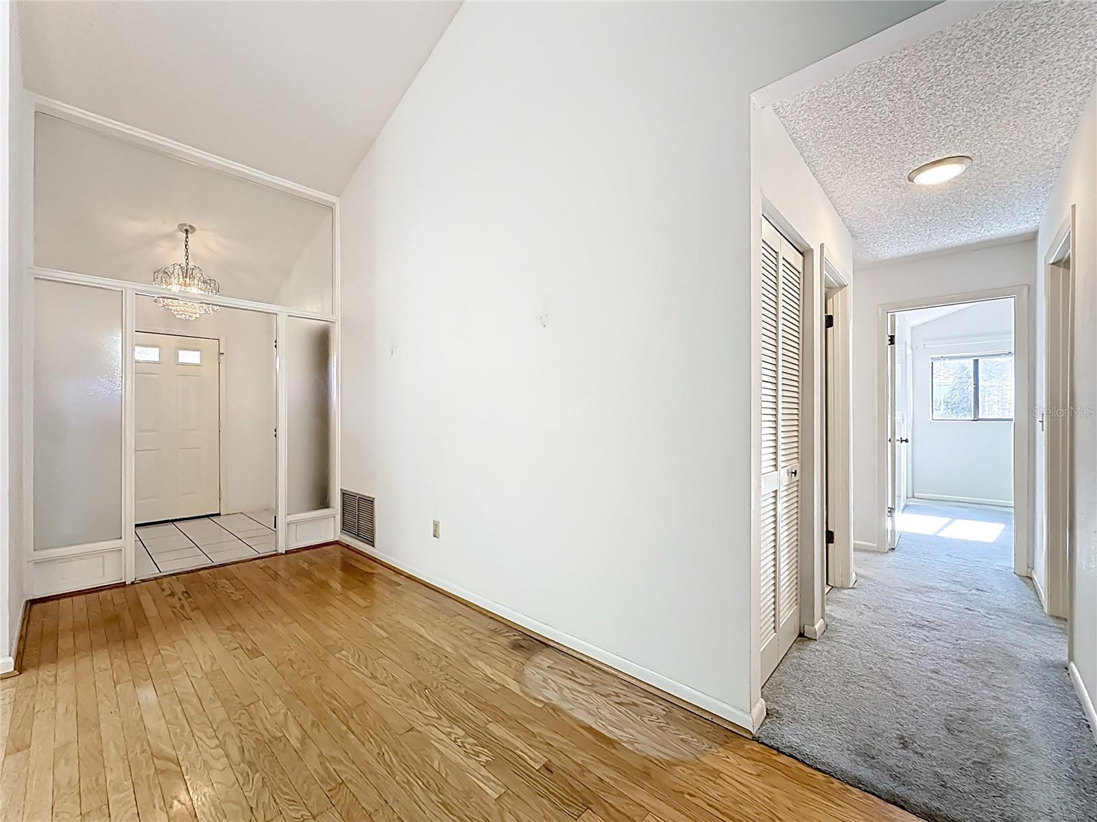 Image 3 of 39 For 2 Ferndale Lane