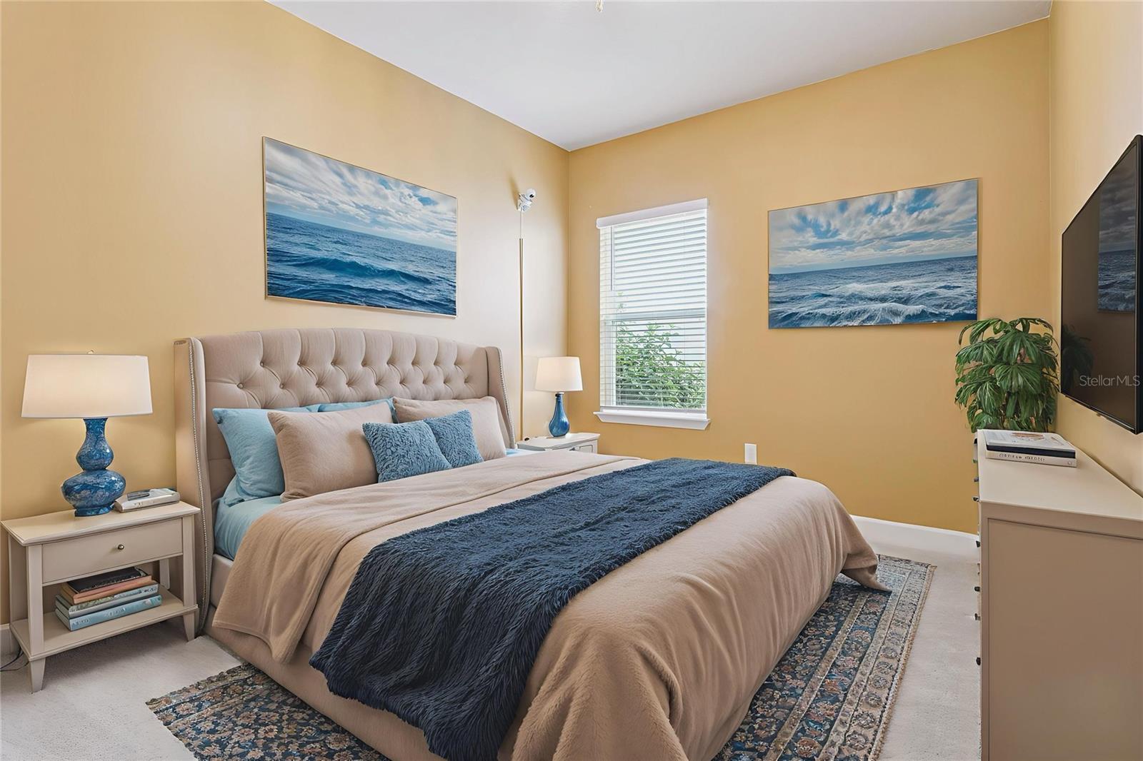 Image 13 of 27 For 297 Siesta Vista Court