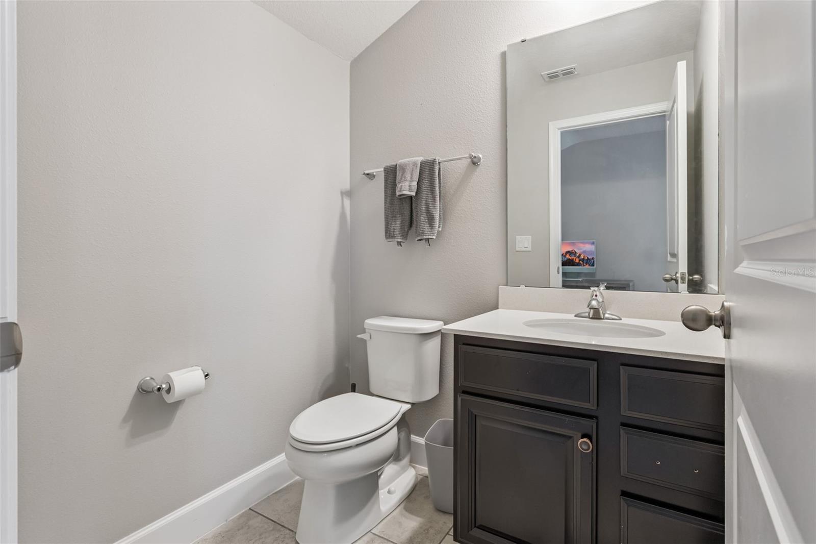 Image 20 of 27 For 297 Siesta Vista Court