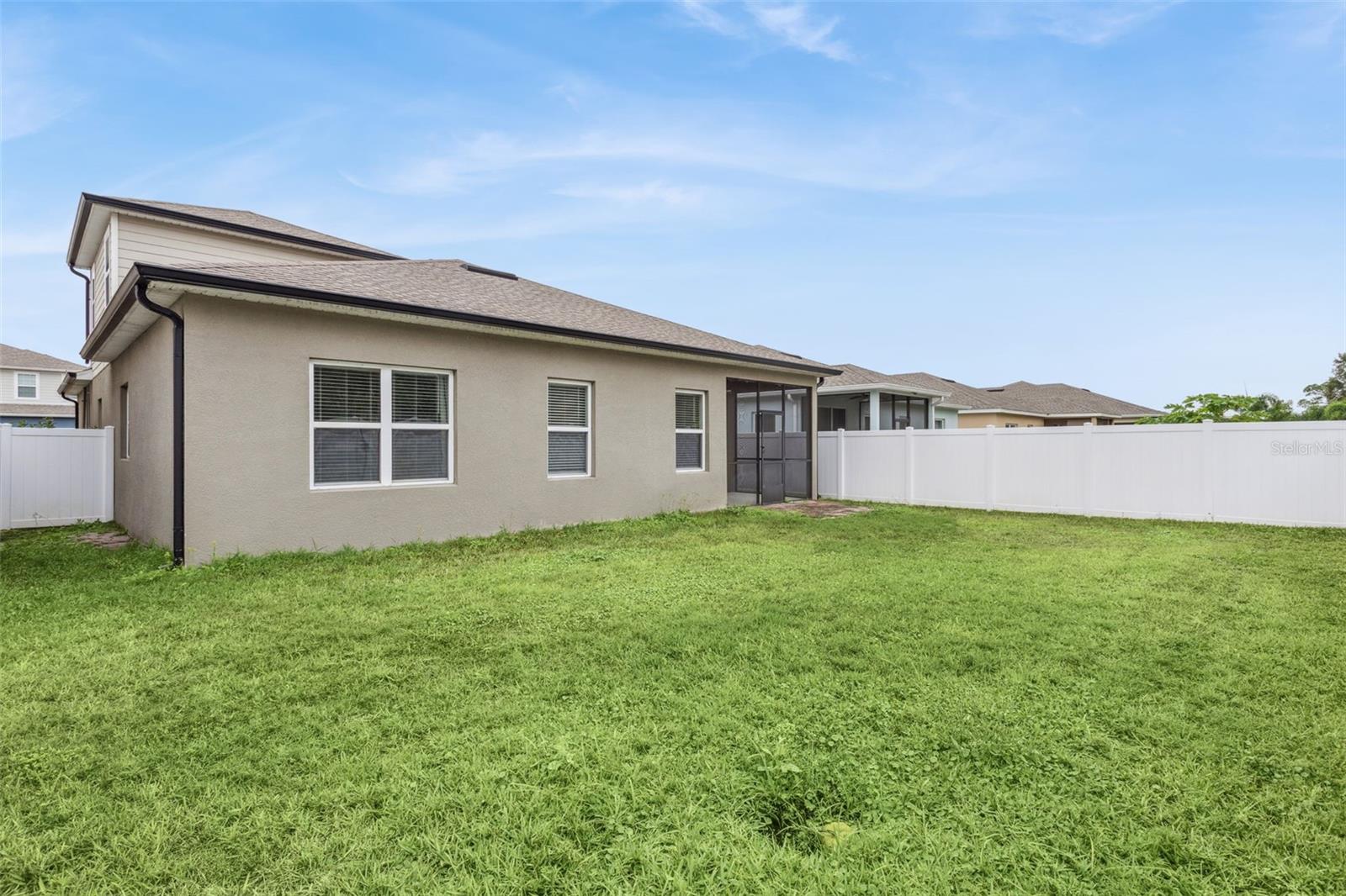 Image 24 of 27 For 297 Siesta Vista Court