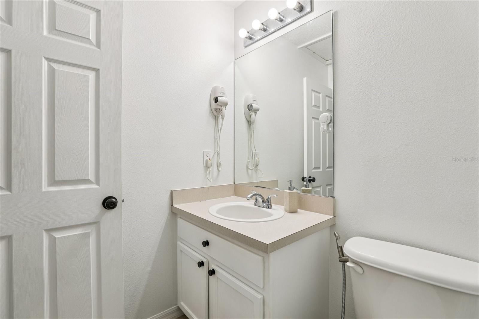 Image 18 of 33 For 8419 Crystal Cove Loop