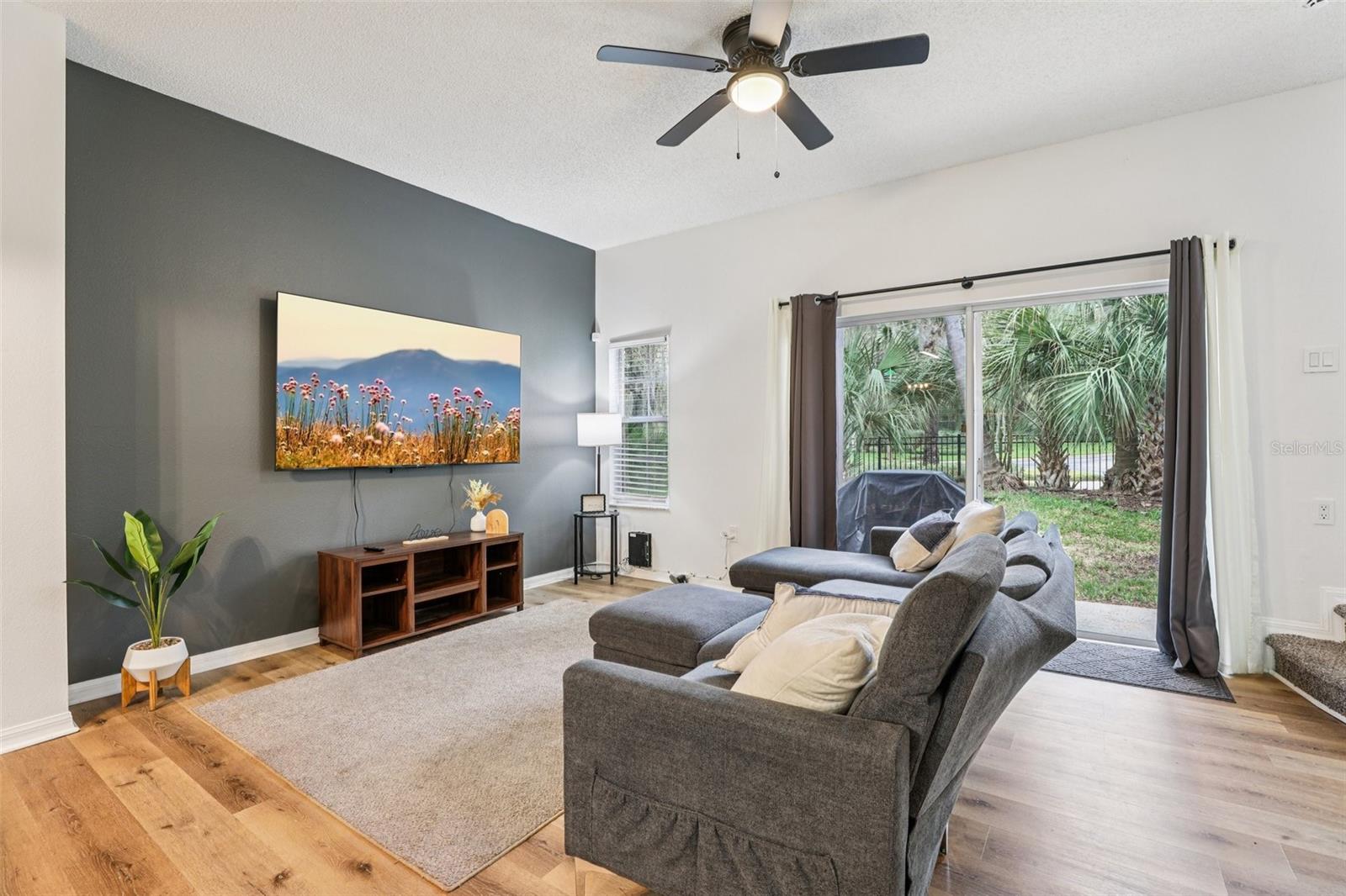 Image 3 of 33 For 8419 Crystal Cove Loop