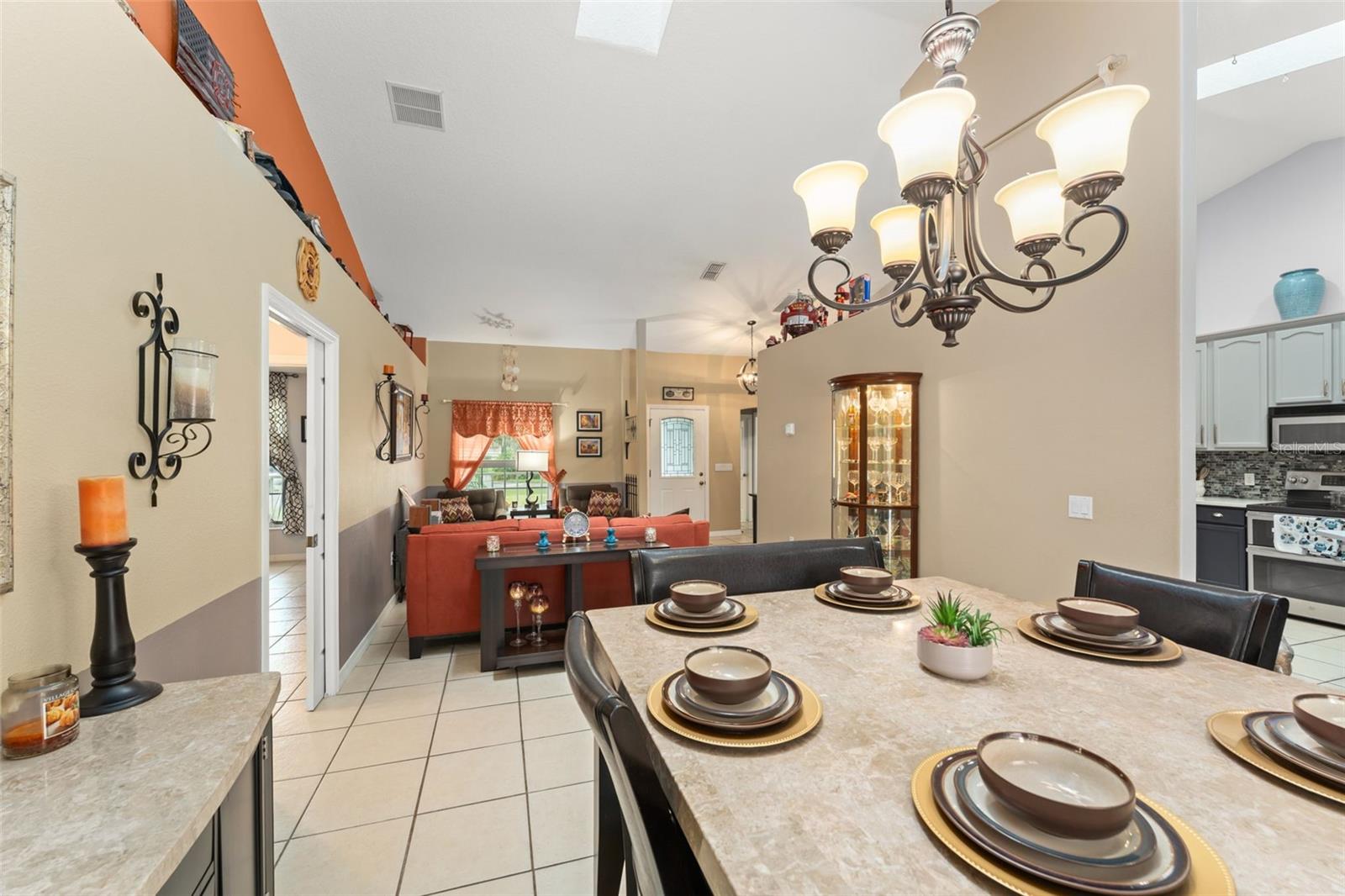 Image 10 of 49 For 2100 Wild Oak Court