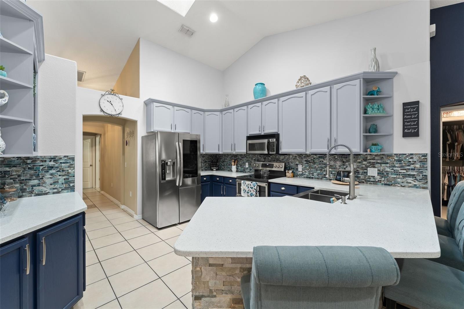 Image 12 of 49 For 2100 Wild Oak Court