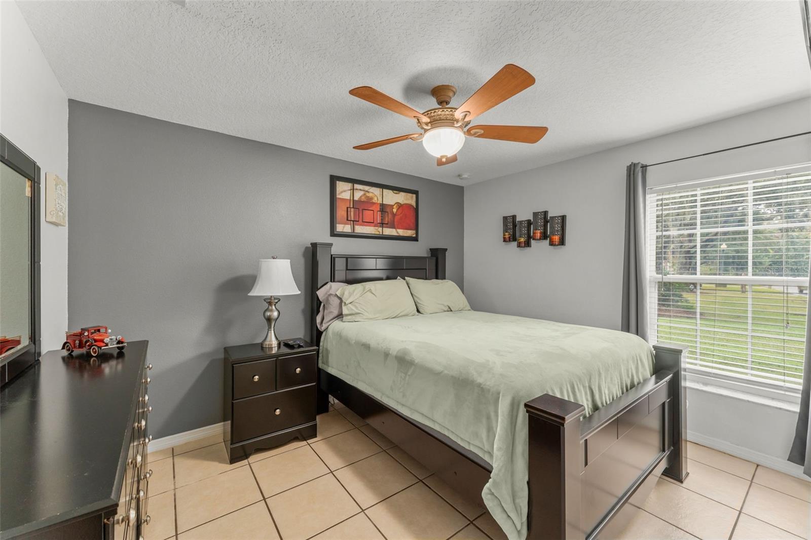 Image 21 of 49 For 2100 Wild Oak Court