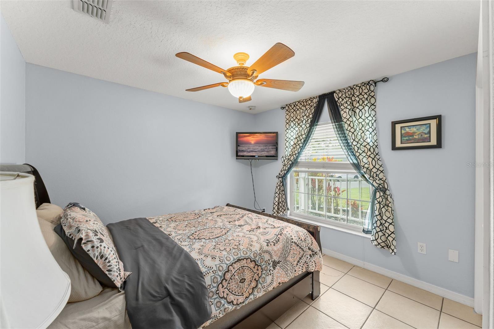 Image 24 of 49 For 2100 Wild Oak Court