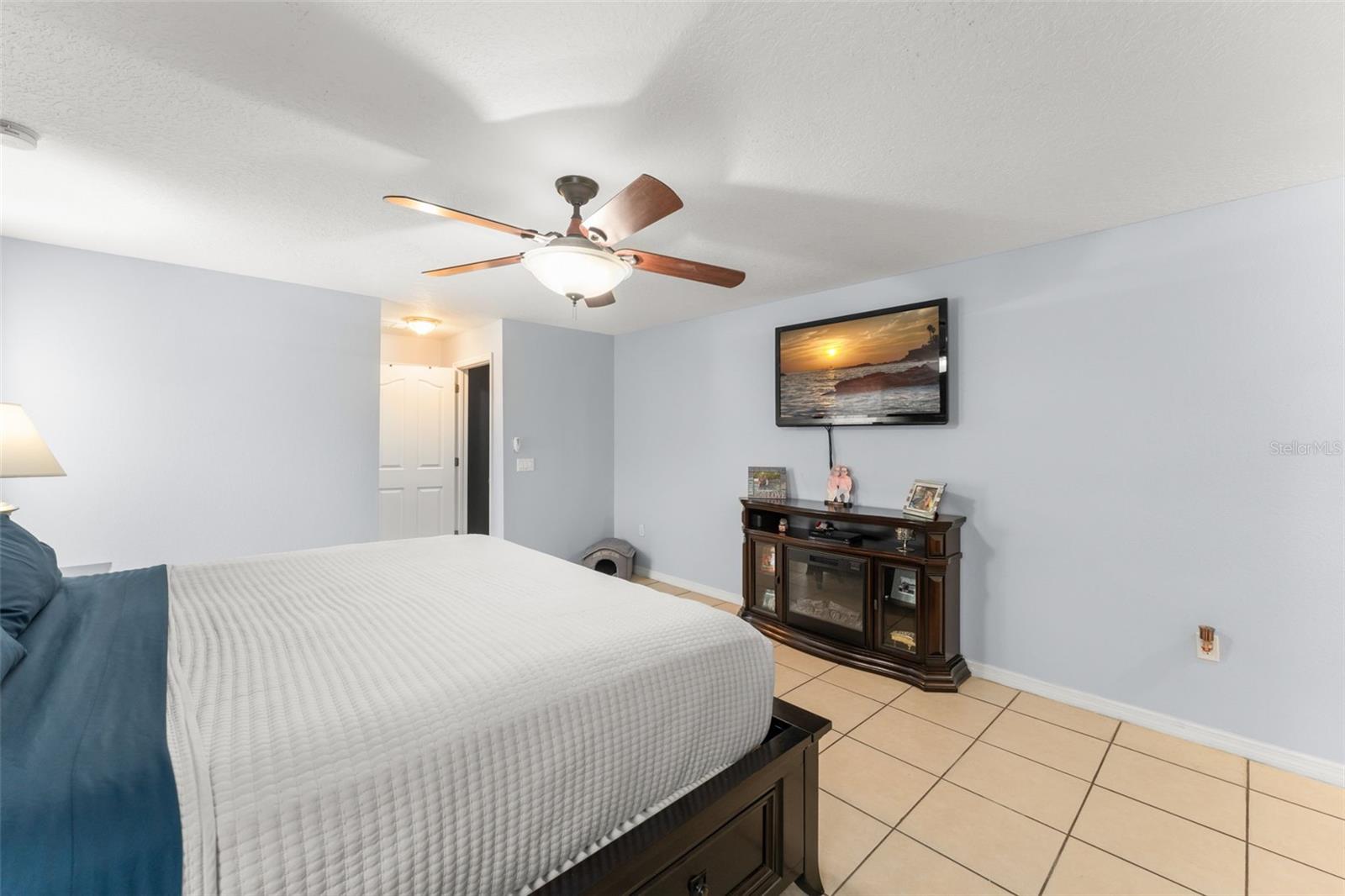 Image 31 of 49 For 2100 Wild Oak Court