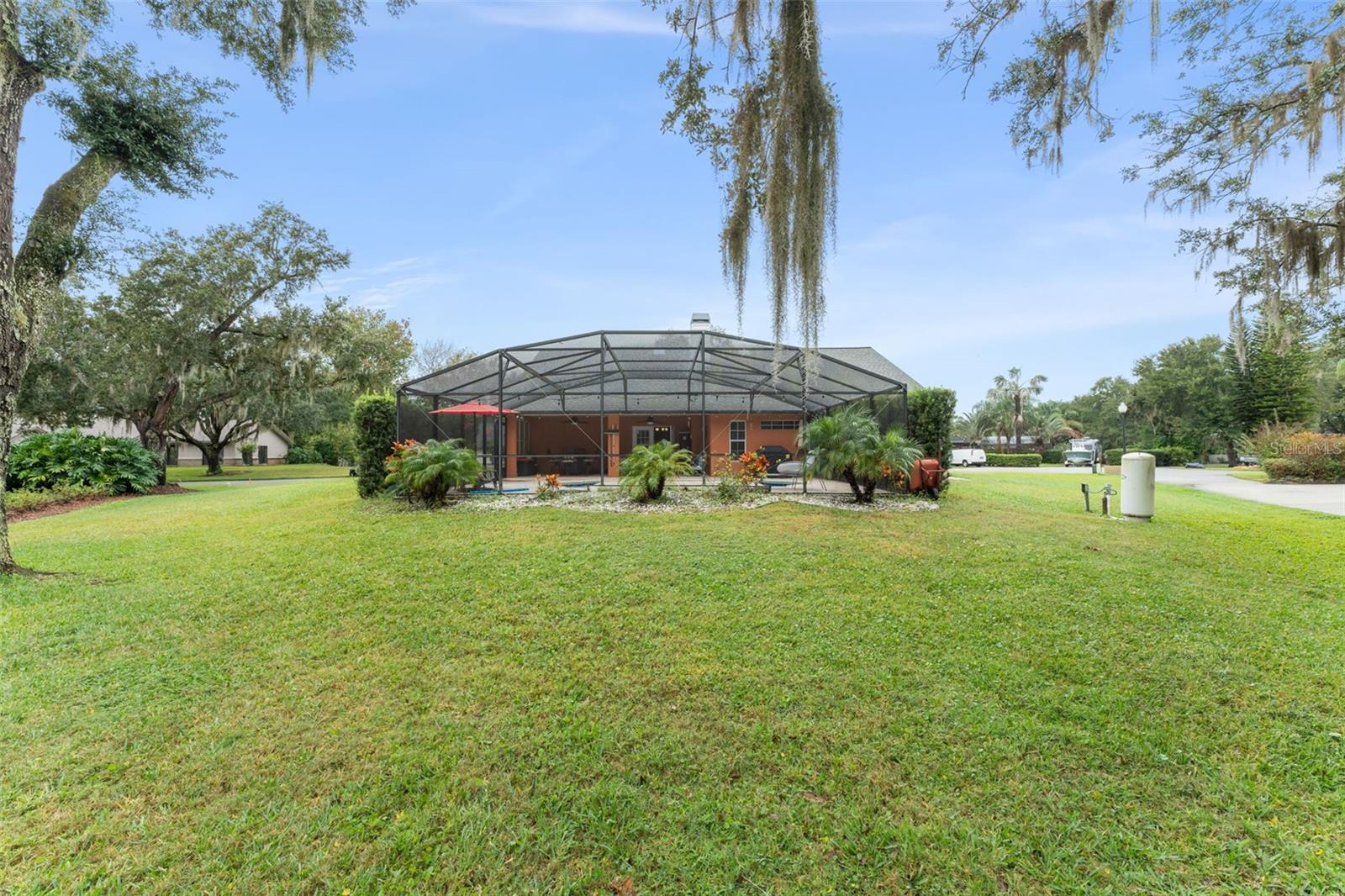 Image 38 of 49 For 2100 Wild Oak Court